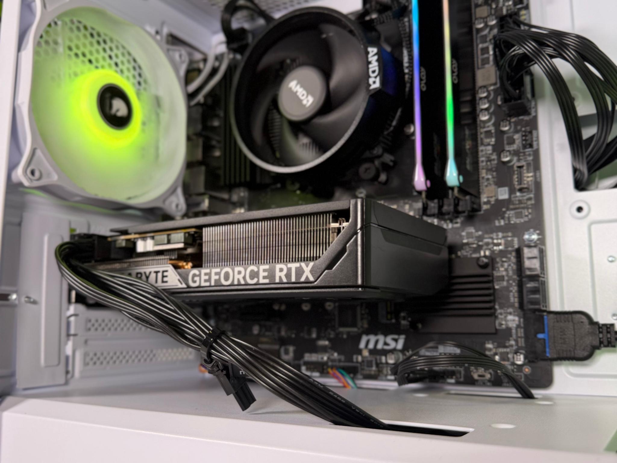 Ryzen 5 | RTX 5060 | 16GB RAM | 1TB SSD
