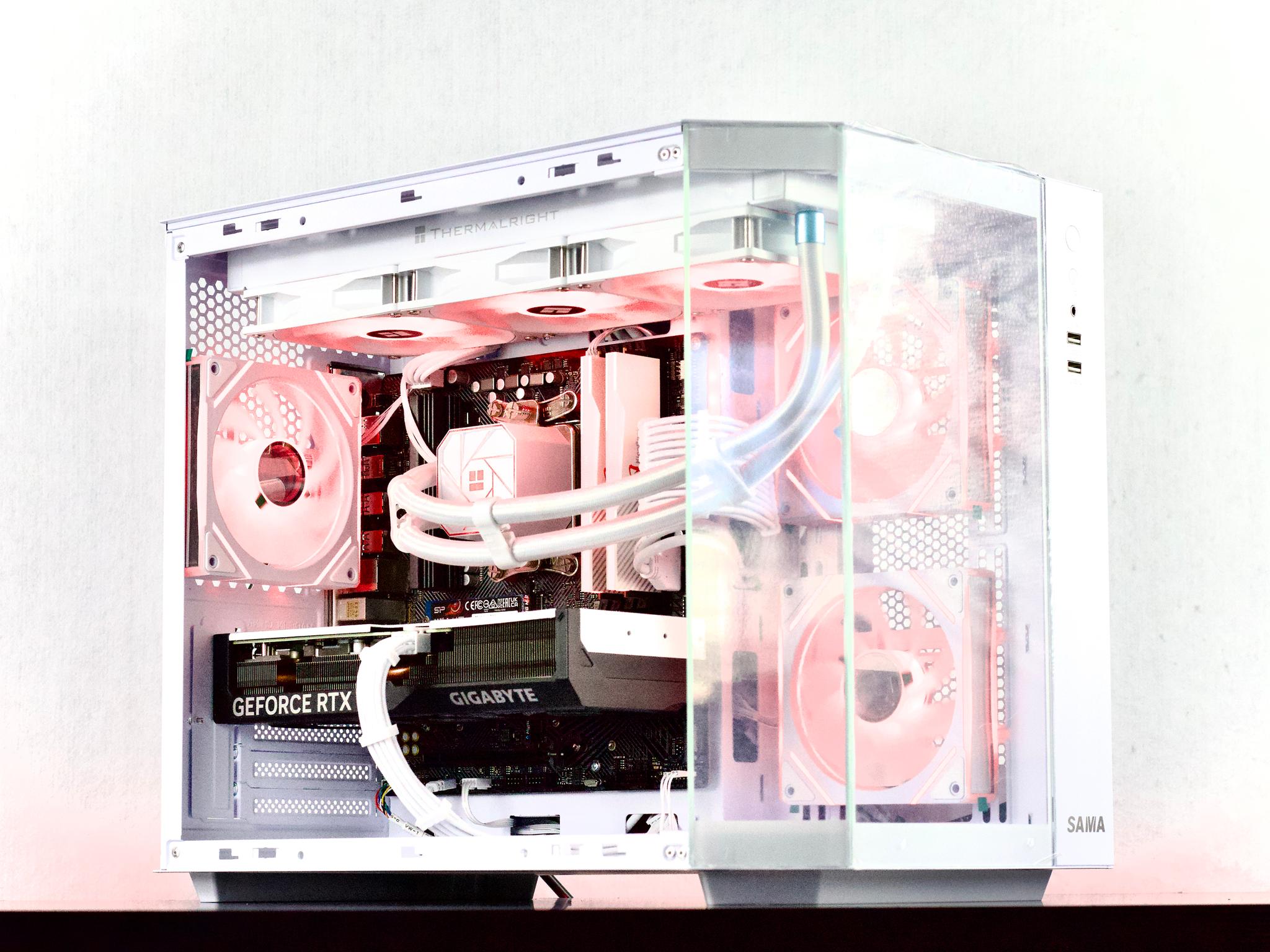 🐻‍❄️🌨️☃️ Gaming PC - RTX 4070 ❄️ Ryzen 5 7500F ❄️ 32GB DDR5 ❄️ 1TB NVMe SSD