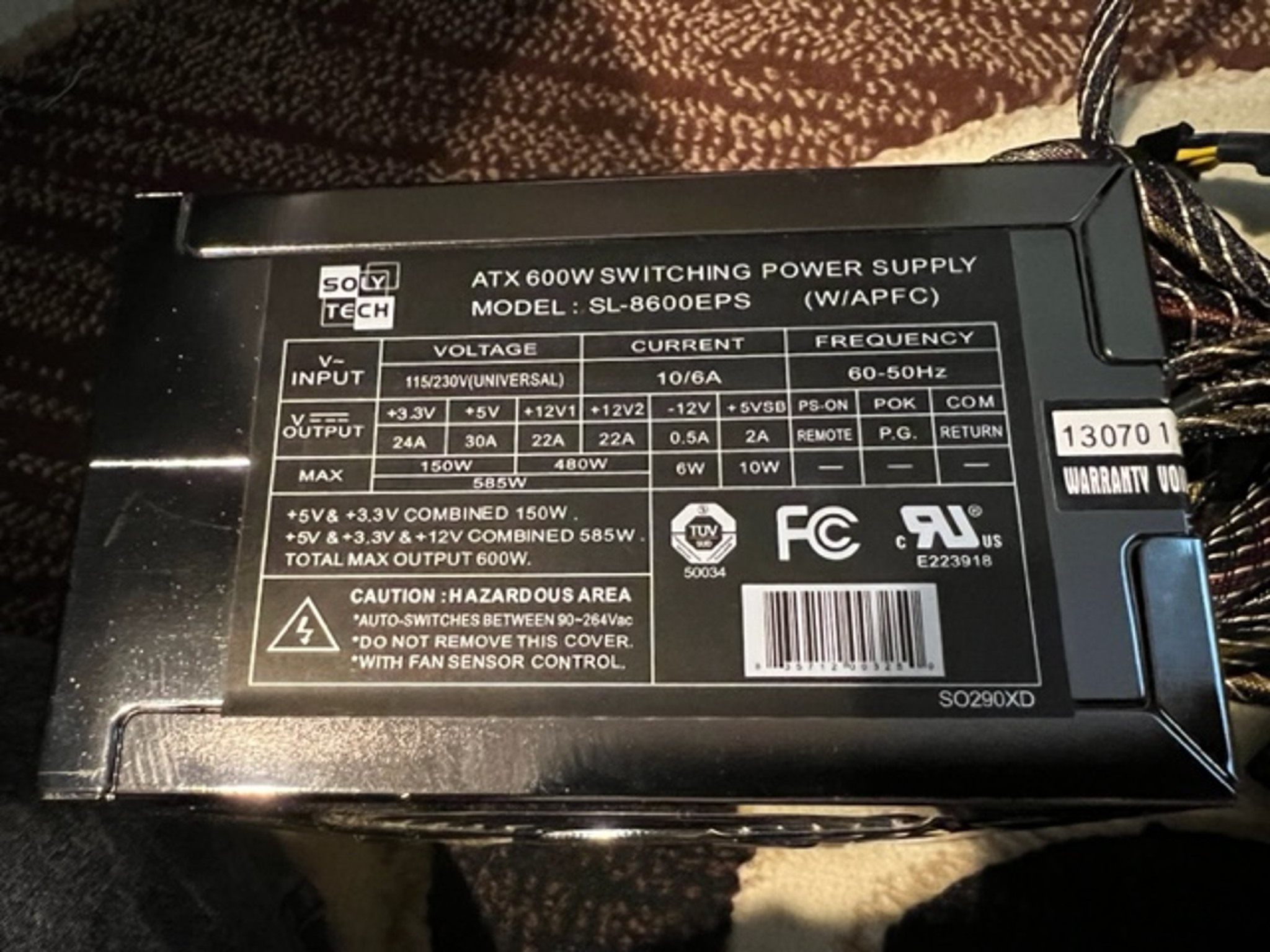 SOLY TECH ATX 600 WATT SWITCHING POWER SUPPLY NON MODULAR  MODEL: SL8600EPS