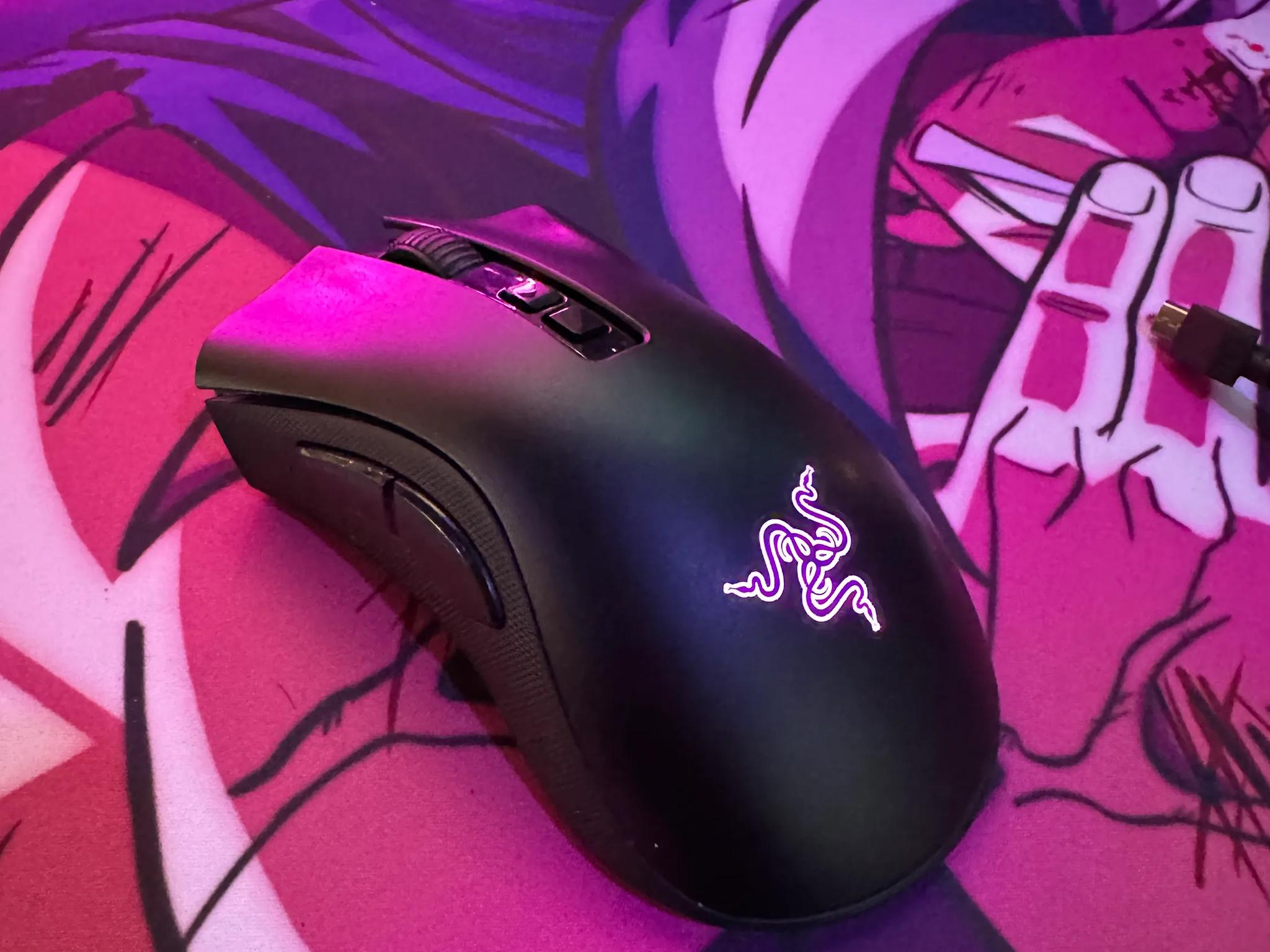 Razer BlackWidow V3 Pro Mechanical Wireless Keyboard & Razer DeathAdder V2 Pro Wireless Gaming Mouse