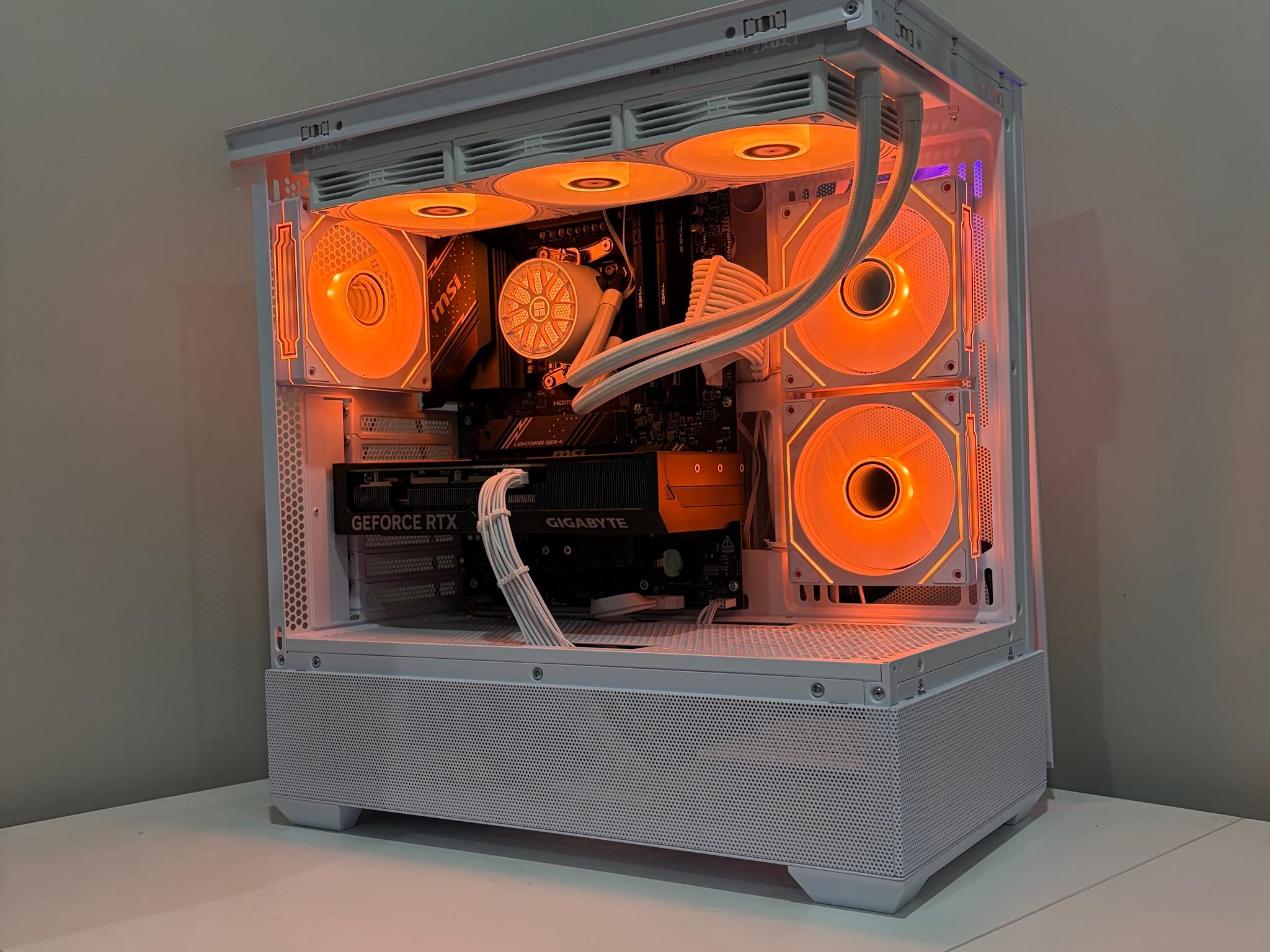 RTX 4070 Super | Ryzen 7 7700x | 32GB DDR5 RAM | 1TB SSD | Gaming PC
