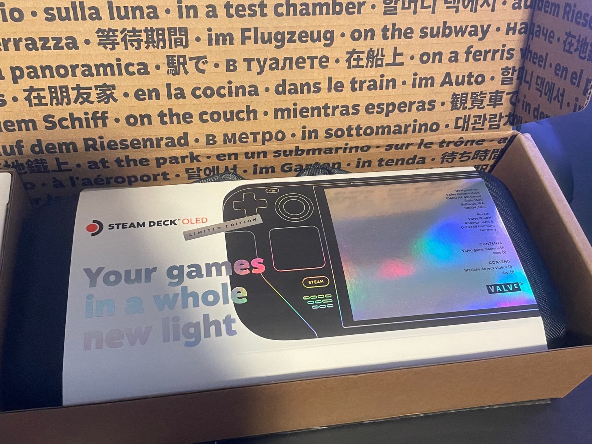 Steam Deck Limited Edition Transparent OLED 1TB