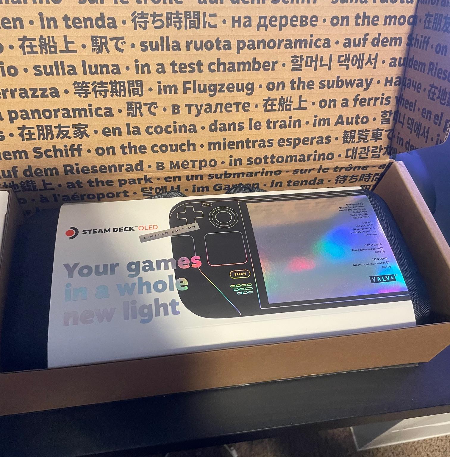 Steam Deck Limited Edition Transparent OLED 1TB
