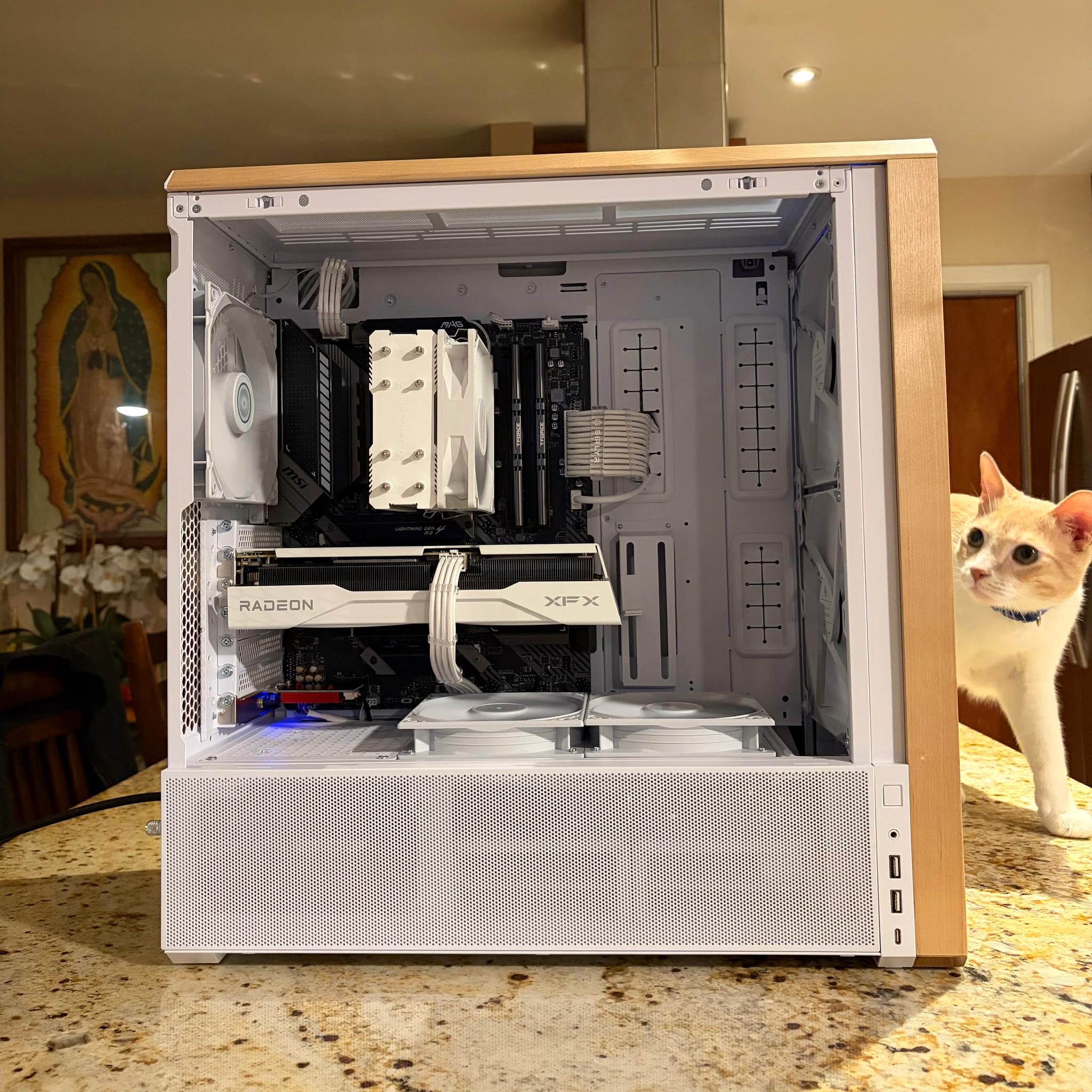White Gaming PC | RX 9060XT 8GB | RYZEN 5 5600G | 2TB NVME SSD | 16GB RAM | Wi-Fi + Bluetooth