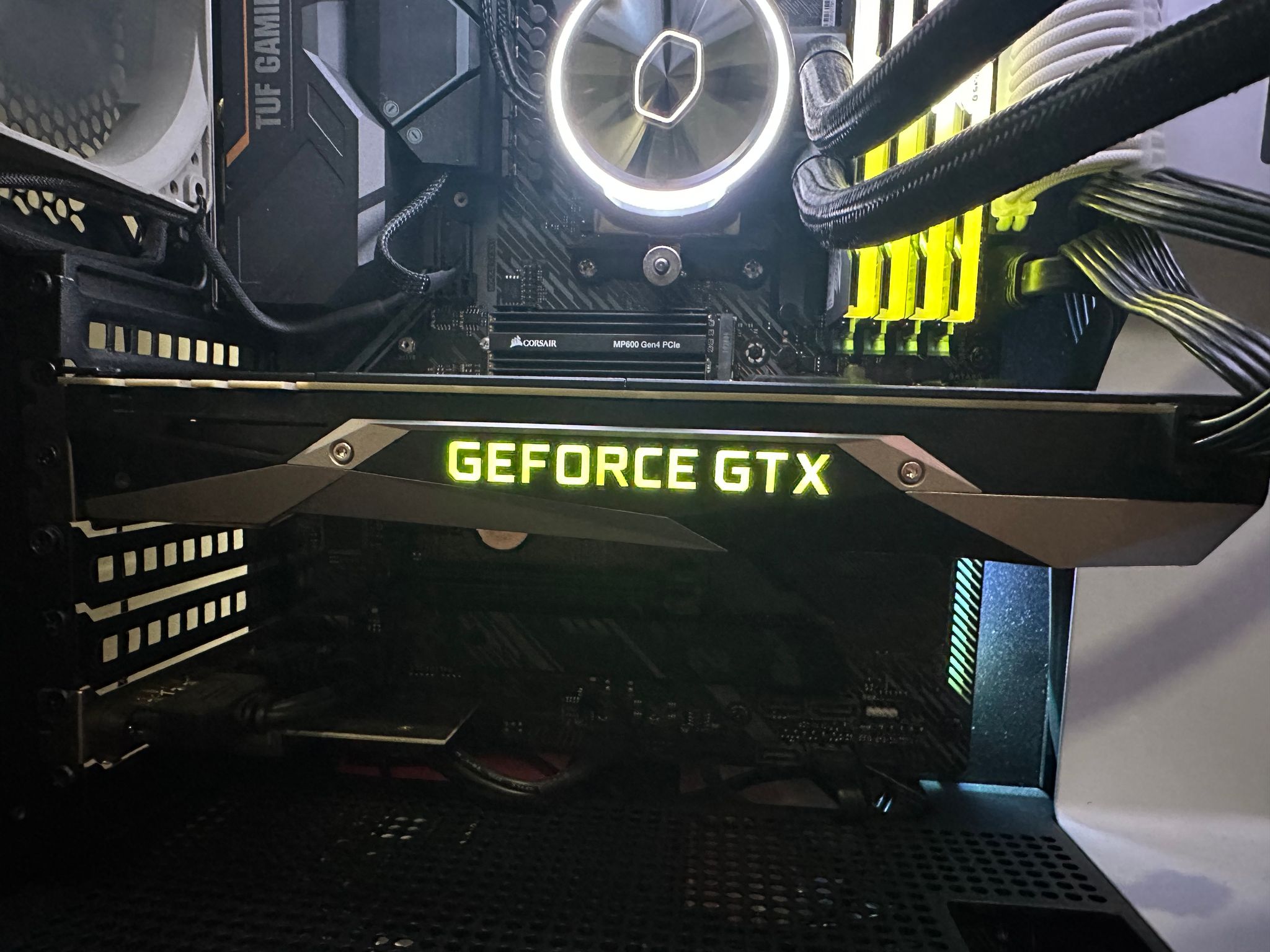 EVGA GeForce GTX 1080 FE - Running & Tested