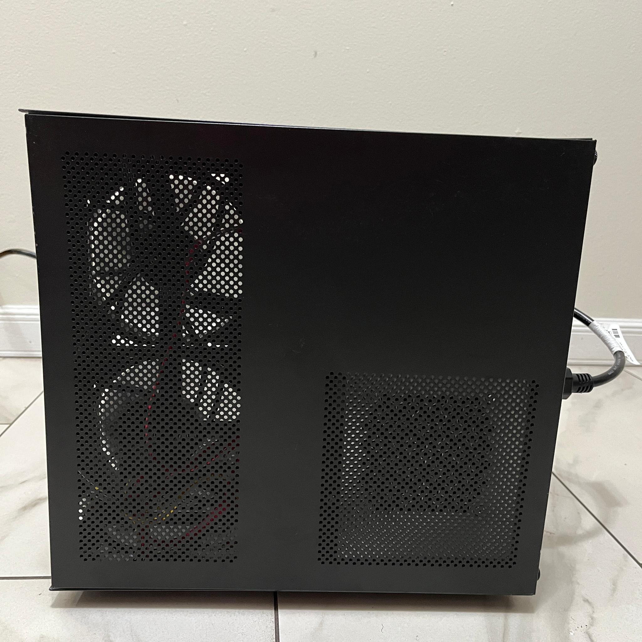 RTX 2060,Intel i5-7500,16GB RAM,870 GB Storage,Gaming PC w/Wi-Fi & BT-Defective Case,See Description