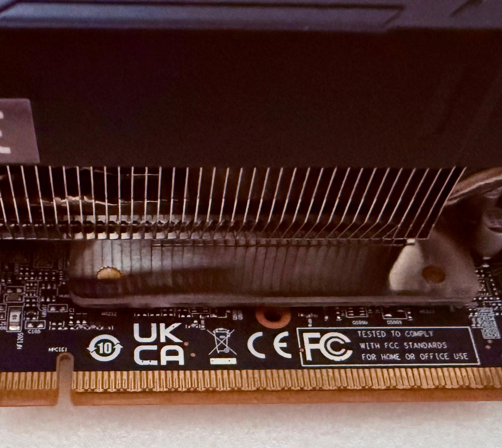 Sapphire AMD Radeon RX 9070 XT Pulse