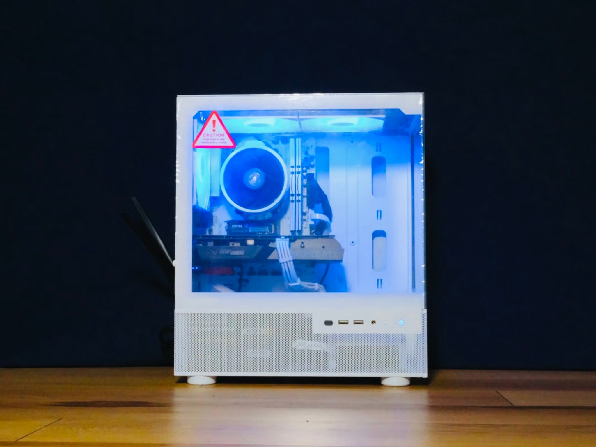 RTX 3060 | R5 3600 | 16GB DDR4 | 1TB SSD