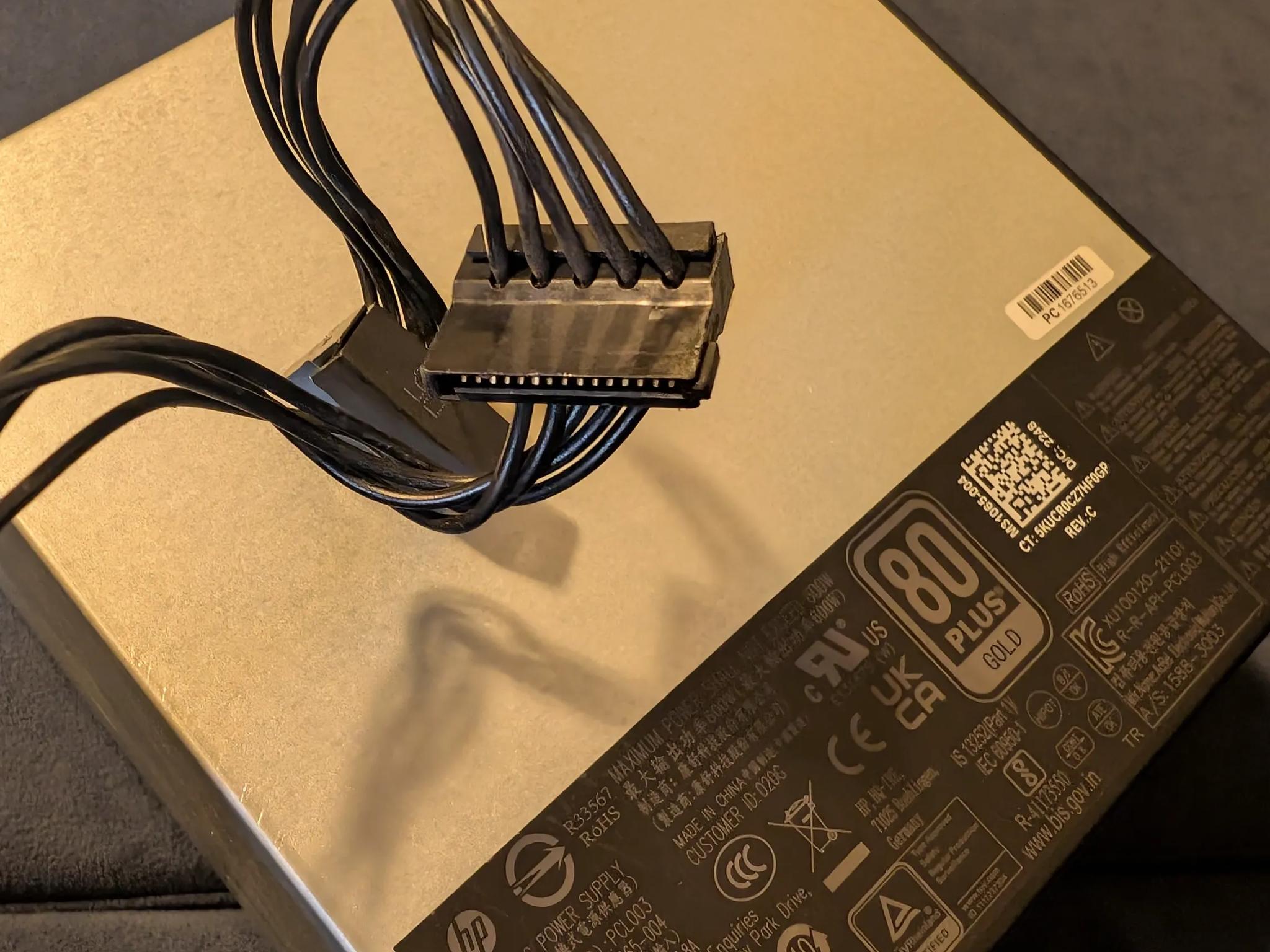 80+ GOLD OMEN by HP 40L Cooler Master PS-4601-1  ATX Power Supply 600W