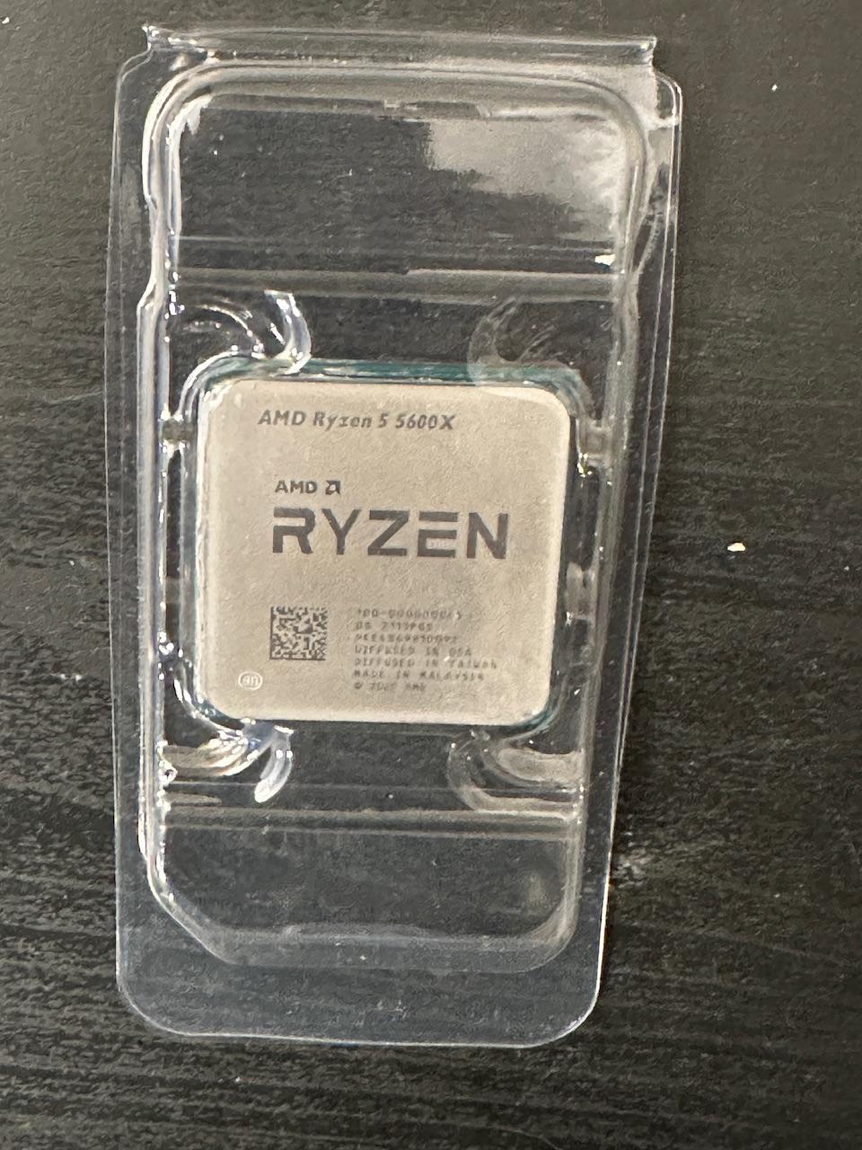 AMD Ryzen 5 5600X (6-core, 12-thread) Unlocked Desktop Processor with Cooler