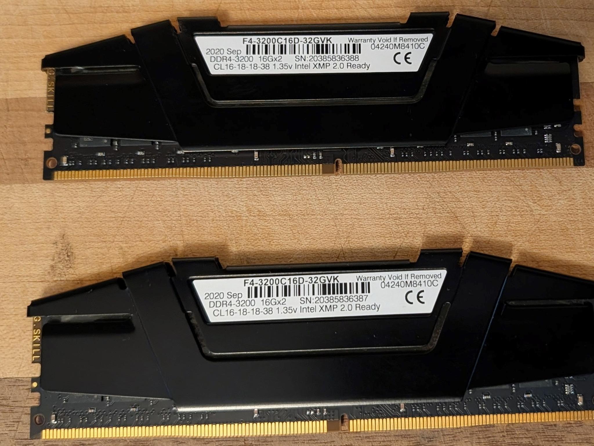 DDR4 32GB (2x16) Gskill Ripjaws