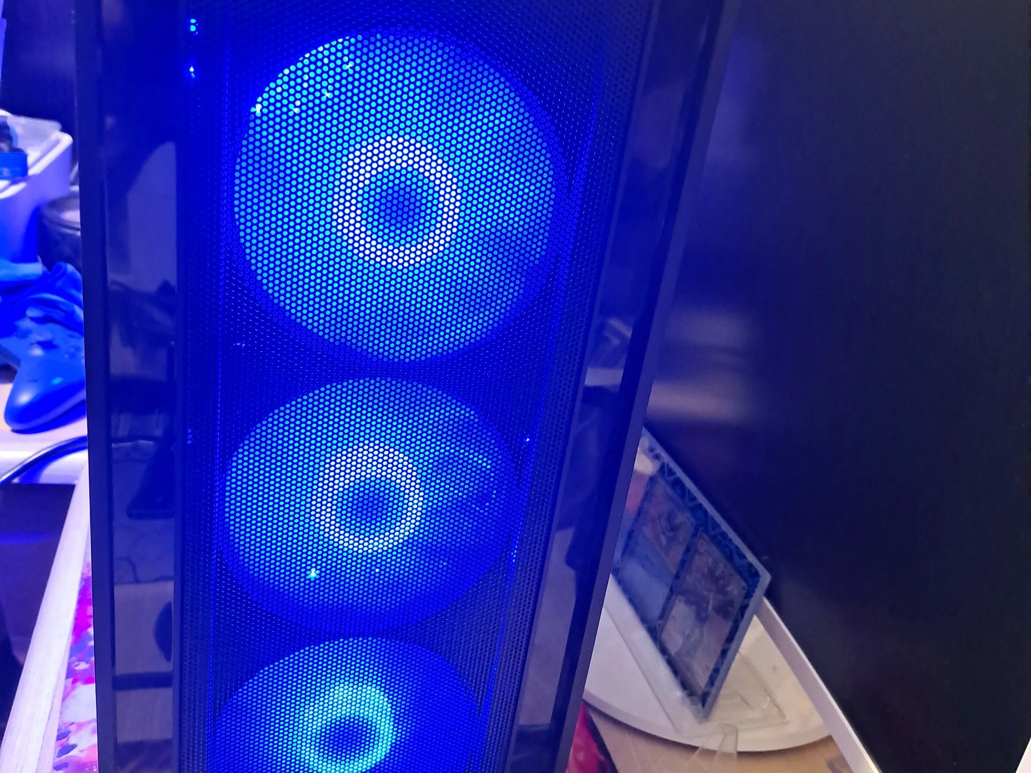 Mid-Tier Gaming PC 5600X RX5700 XT