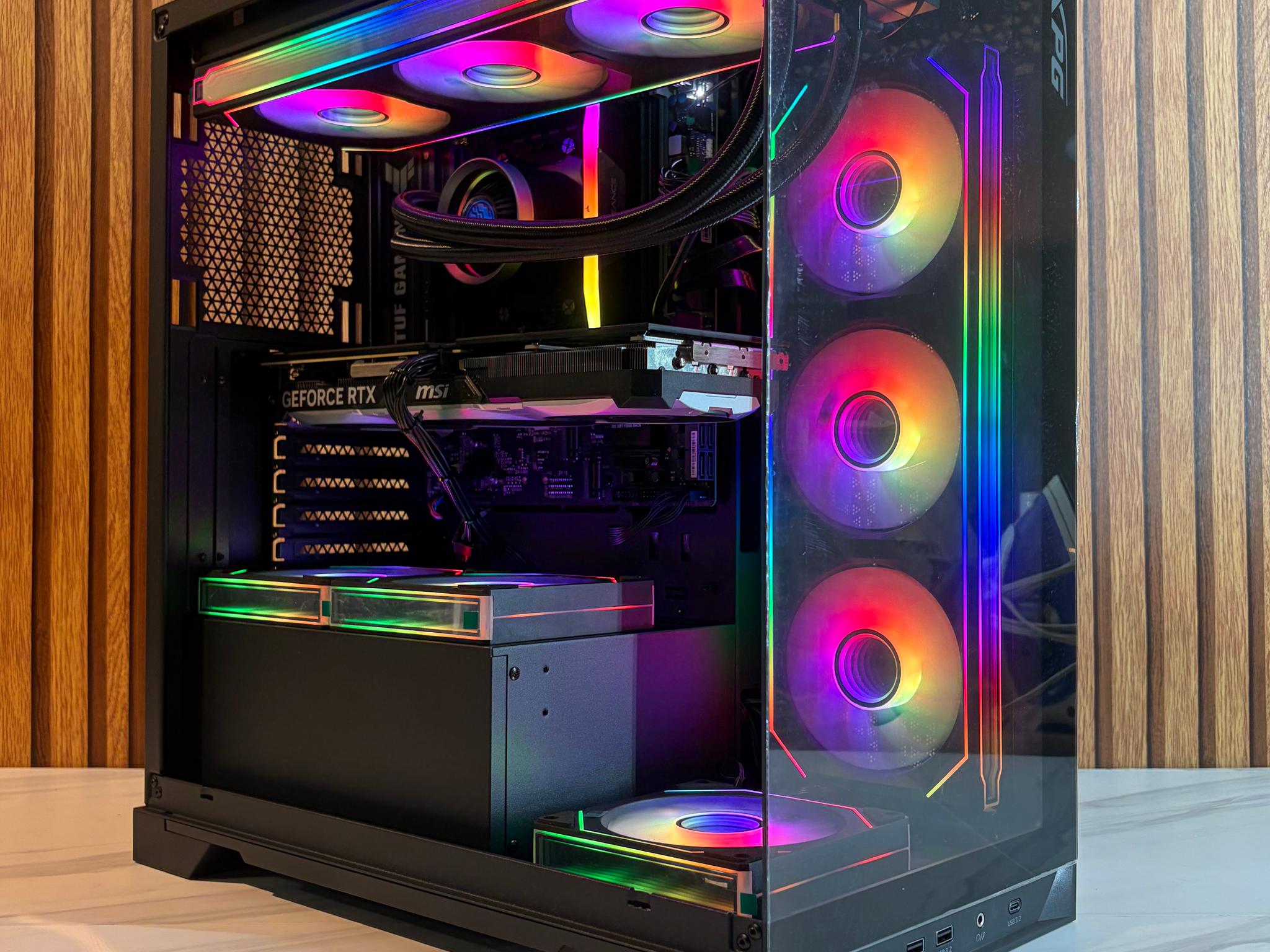 RTX 4070 | RYZEN 5 9600X | 16GB DDR5 | 2TB NVME | 650W | 360MM AIO | Windows 11 pro