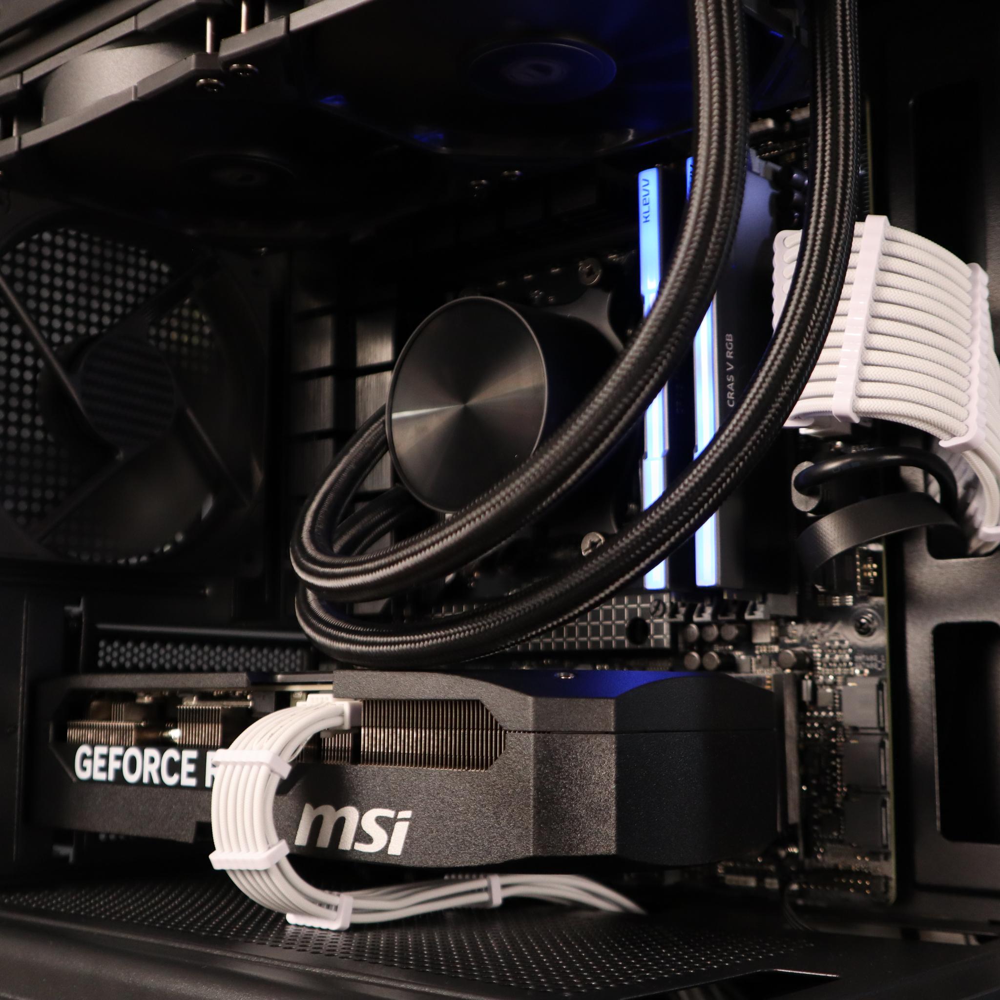 BRAND NEW 5070 GAMING PC | 9600X | 32GB DDR5 | 1TB NVME | 240MM AIO | 850W PSU |