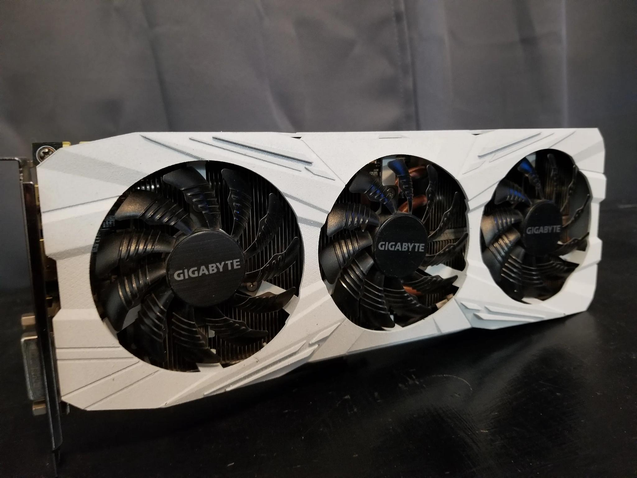 gtx 1080ti 11gb. custom painted white.
