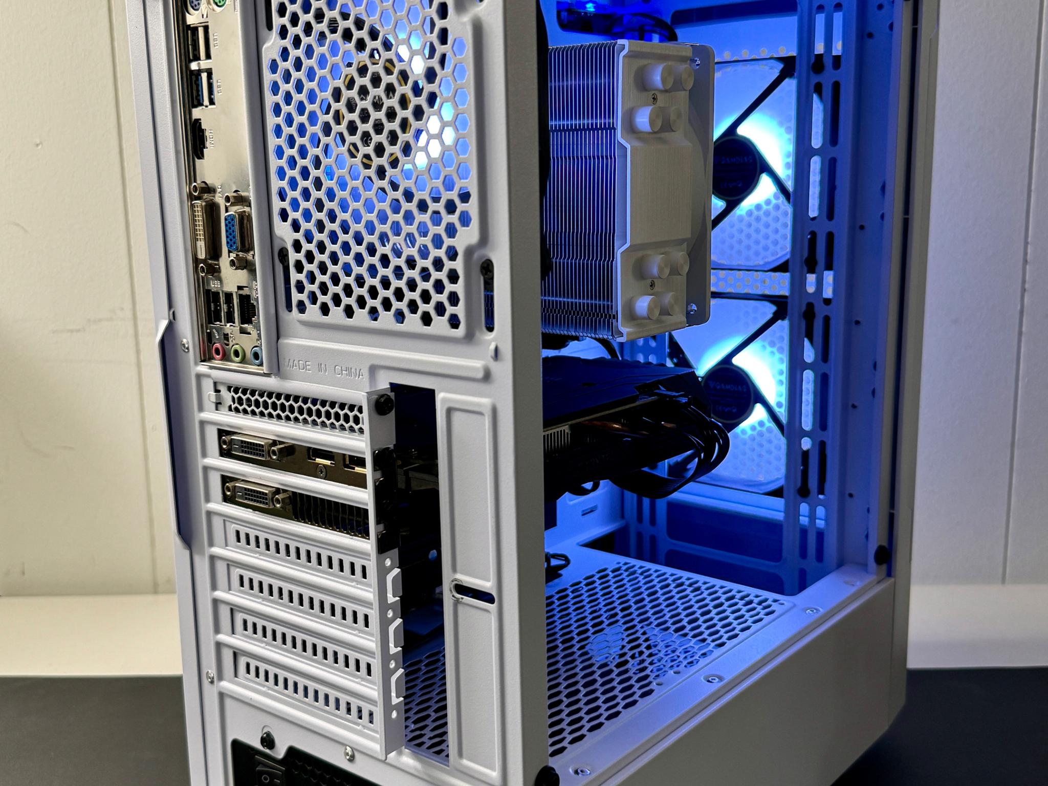 GTX 1060 3GB | INTEL i5 4570 | 16GB DDR3 RAM | 500 GB SSD | White Gaming Computer