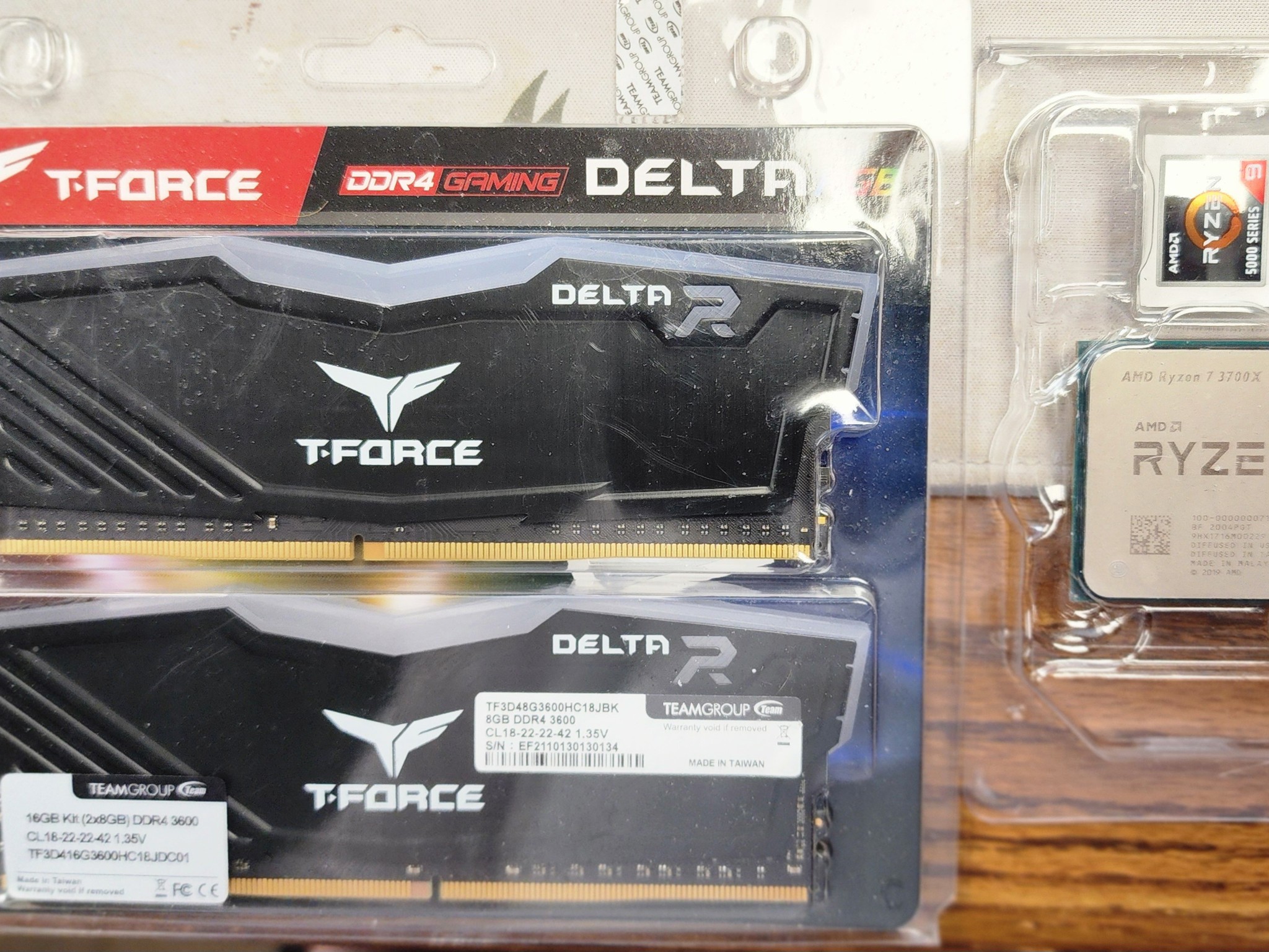 AMD Ryzen 7 3700x, T-Force DDR4 16 GB RGB 3600 CL18, CPU Ram Bundle