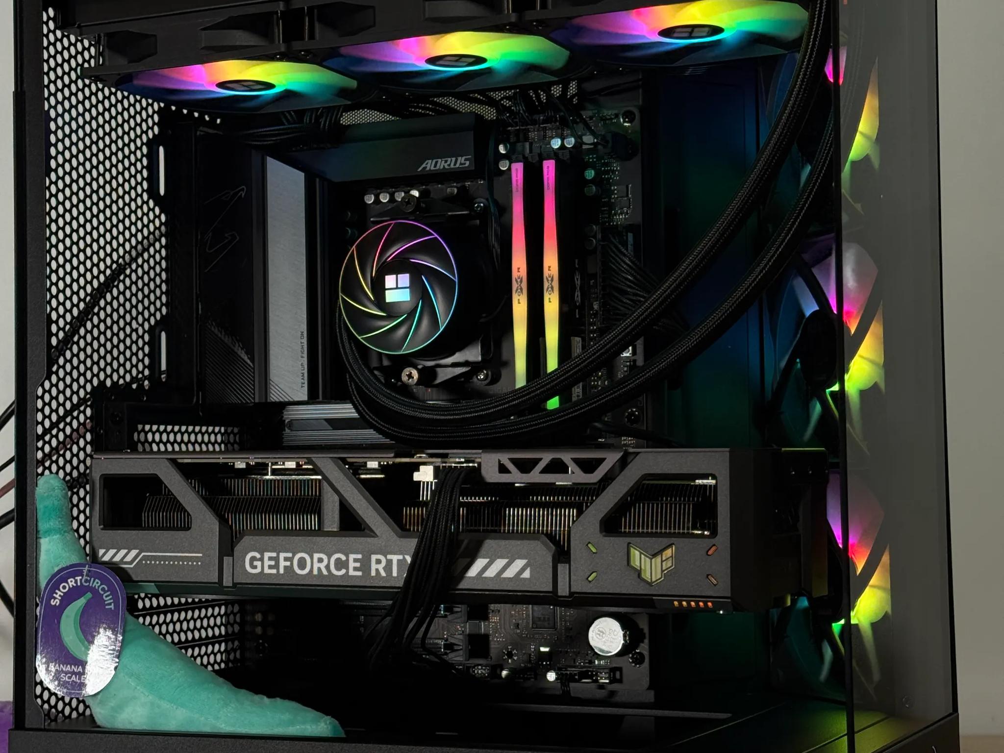 RTX 5080 Ryzen 7 9800x3d Gaming PC