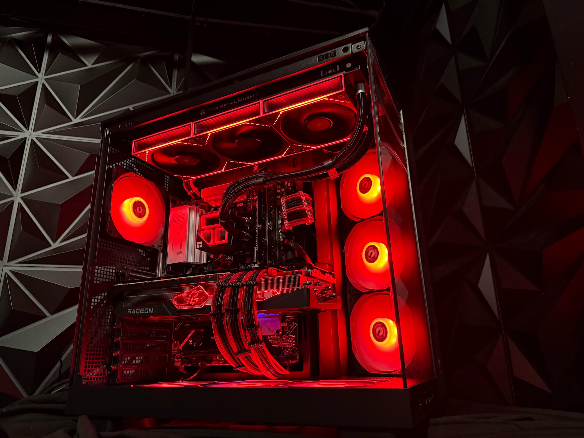 🔥🚀 RED LEADER 🚀🔥 Ryzen 9 7900X| RX 7900XTX 24 GB | 64 GB DDR5| 4 TB NVMe| 850W PSU