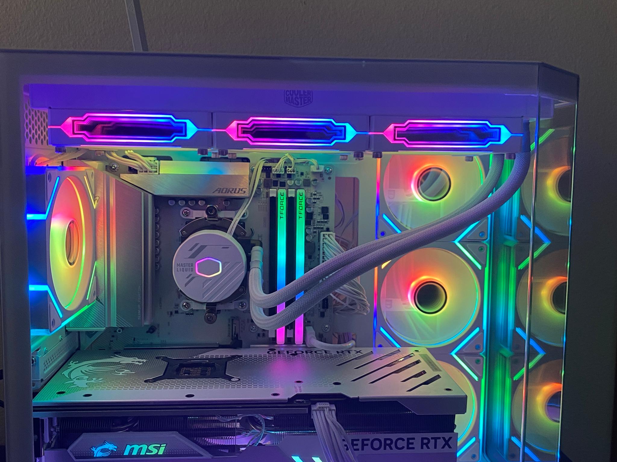 4k High-End | RTX 4070 Ti Super 16GB | Ryzen 7 7800X3D | 32GB DDR5 | 2TB NVME SSD