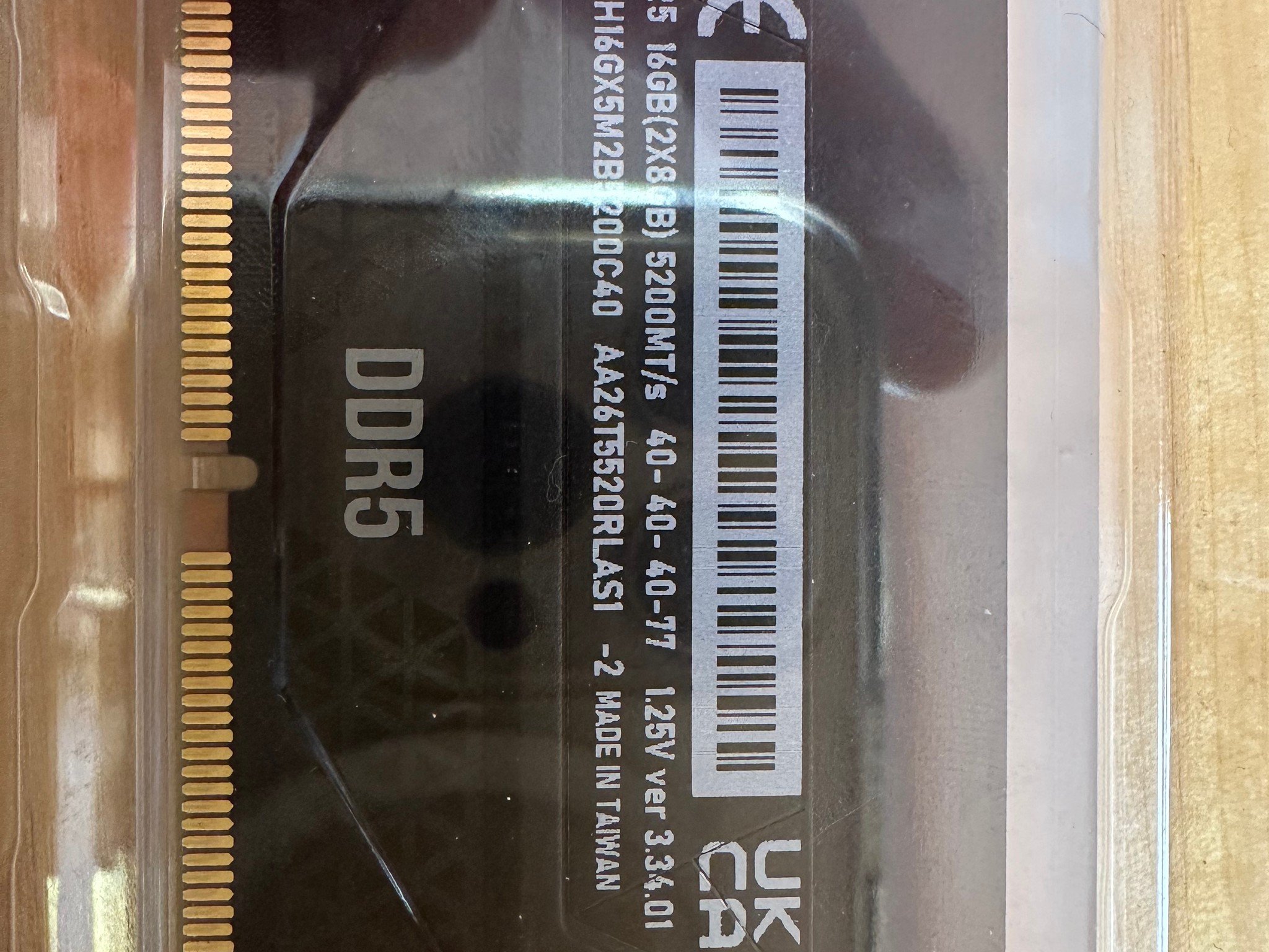 16GB DDR5 Corsair Vengeance RGB 5200mt/s