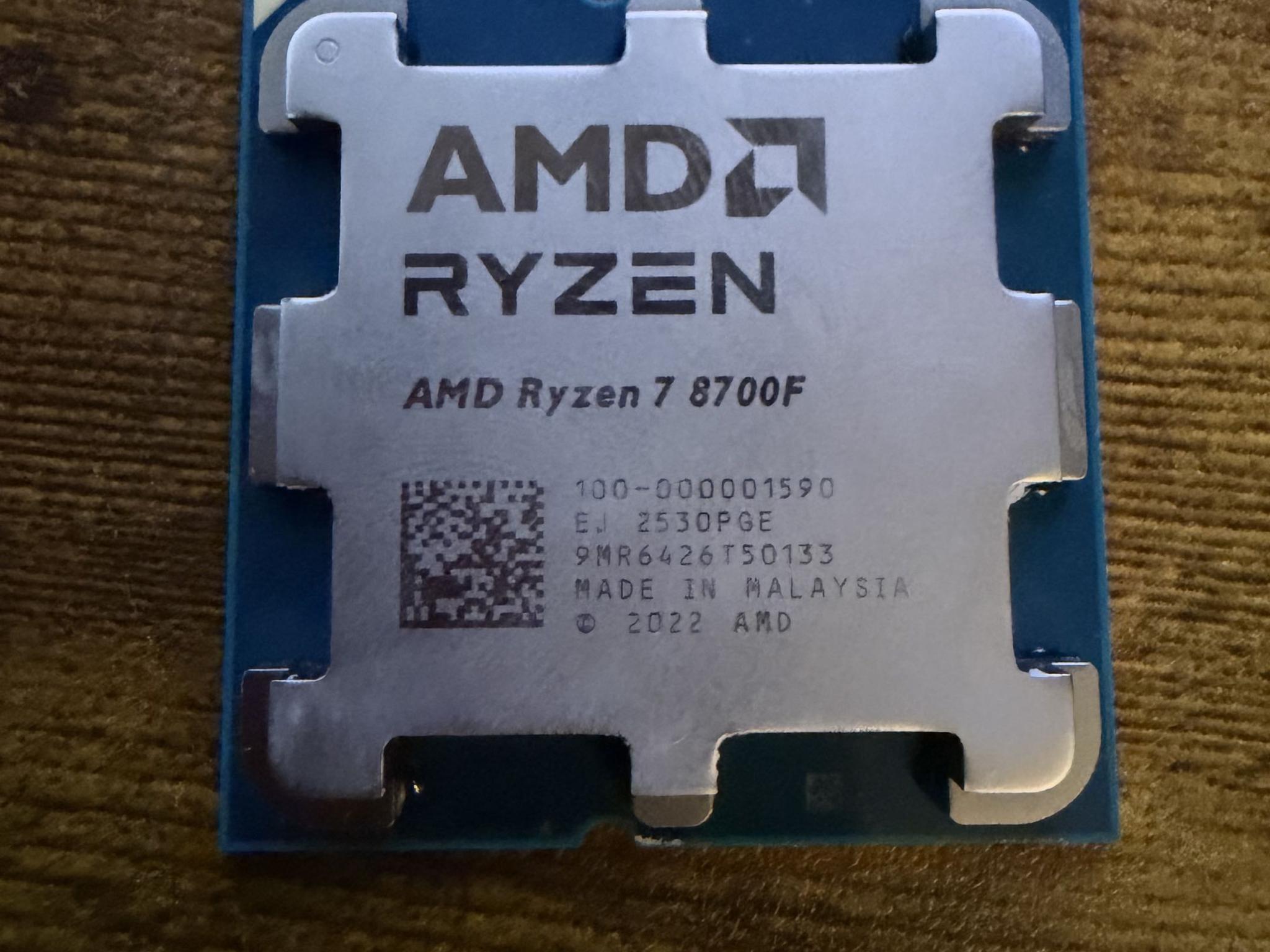 AMD Ryzen 7 8700F