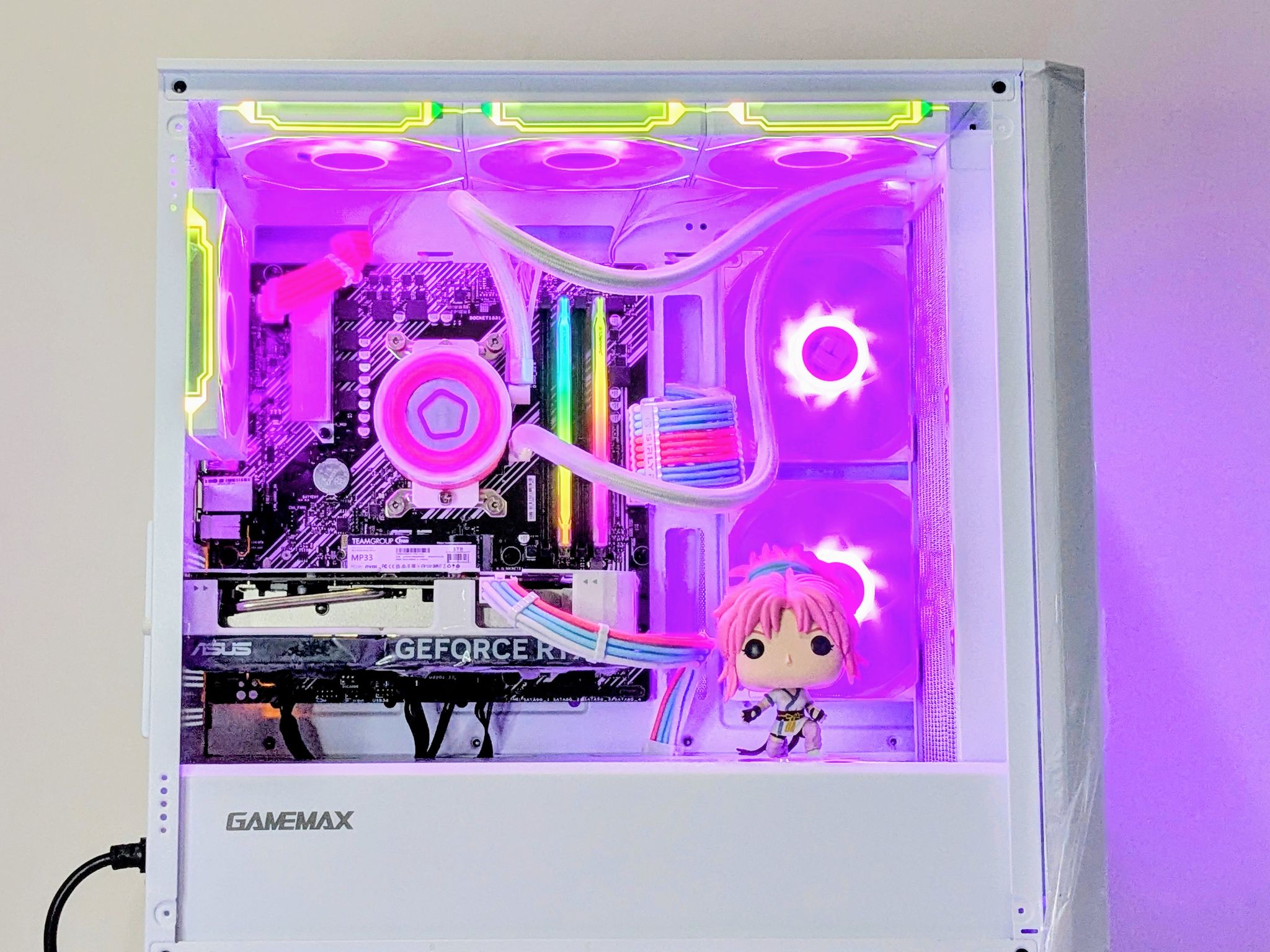 💘💙🤍Machi Komacine💀🕷️💘RTX 4060💘Ryzen 5 5600💘32GB RAM💘1TB NVMe💘Windows 11 Pro