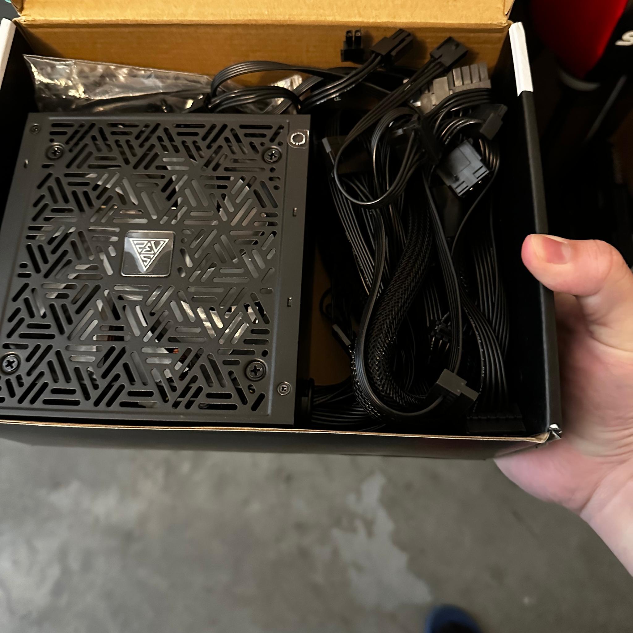 Gamdias Kratos P1A 750w Power Supply