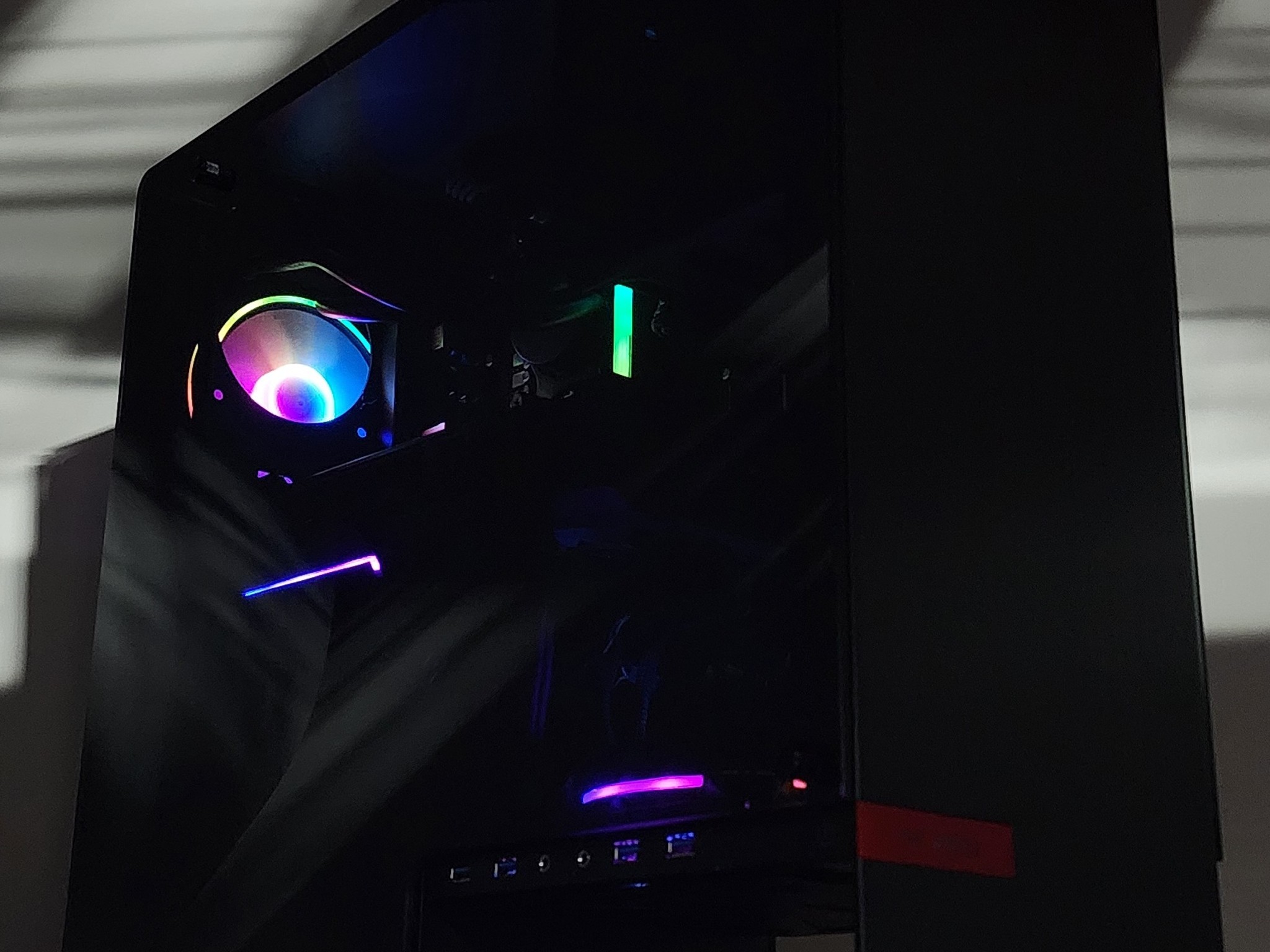 Gaming PC Ryzen 5 9600X 16GB RAM 240GB SSD + 2TB HDD RTX 3070 8GB Win11 Computer