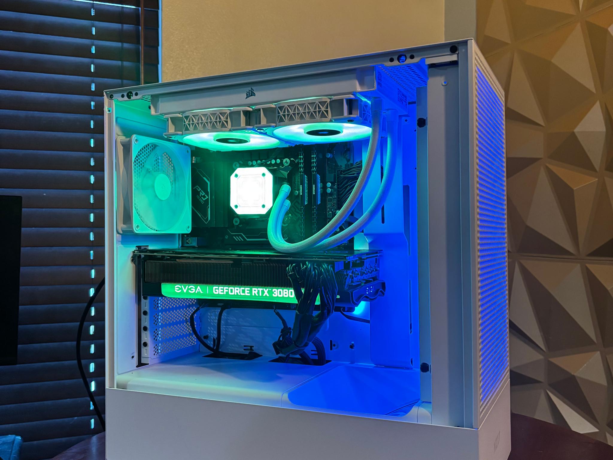 GeForce RTX 3080 Ti Custom Gaming PC - Core i7-13700F