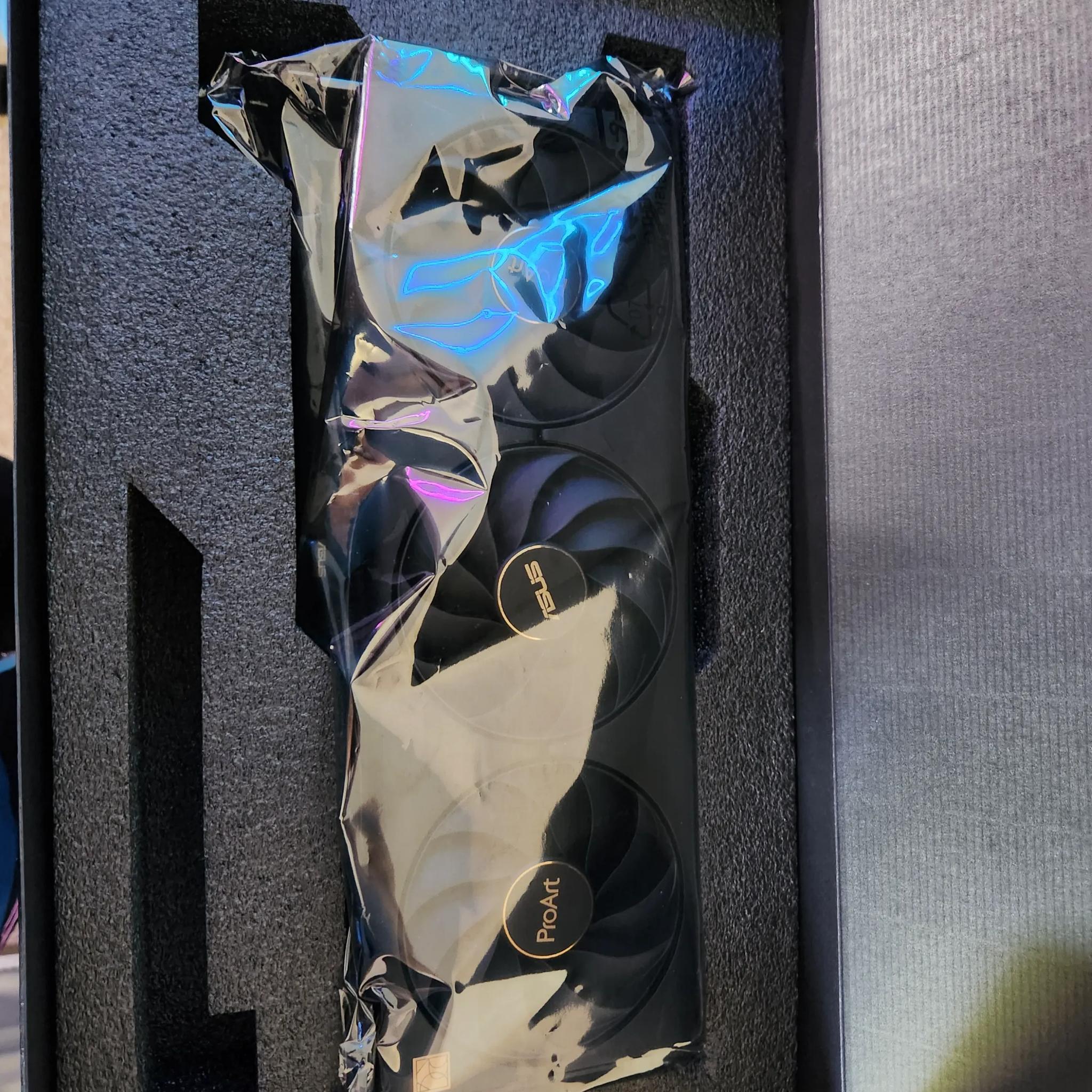 ASUS ProArt RTX 4070 Ti Super OC 16GB