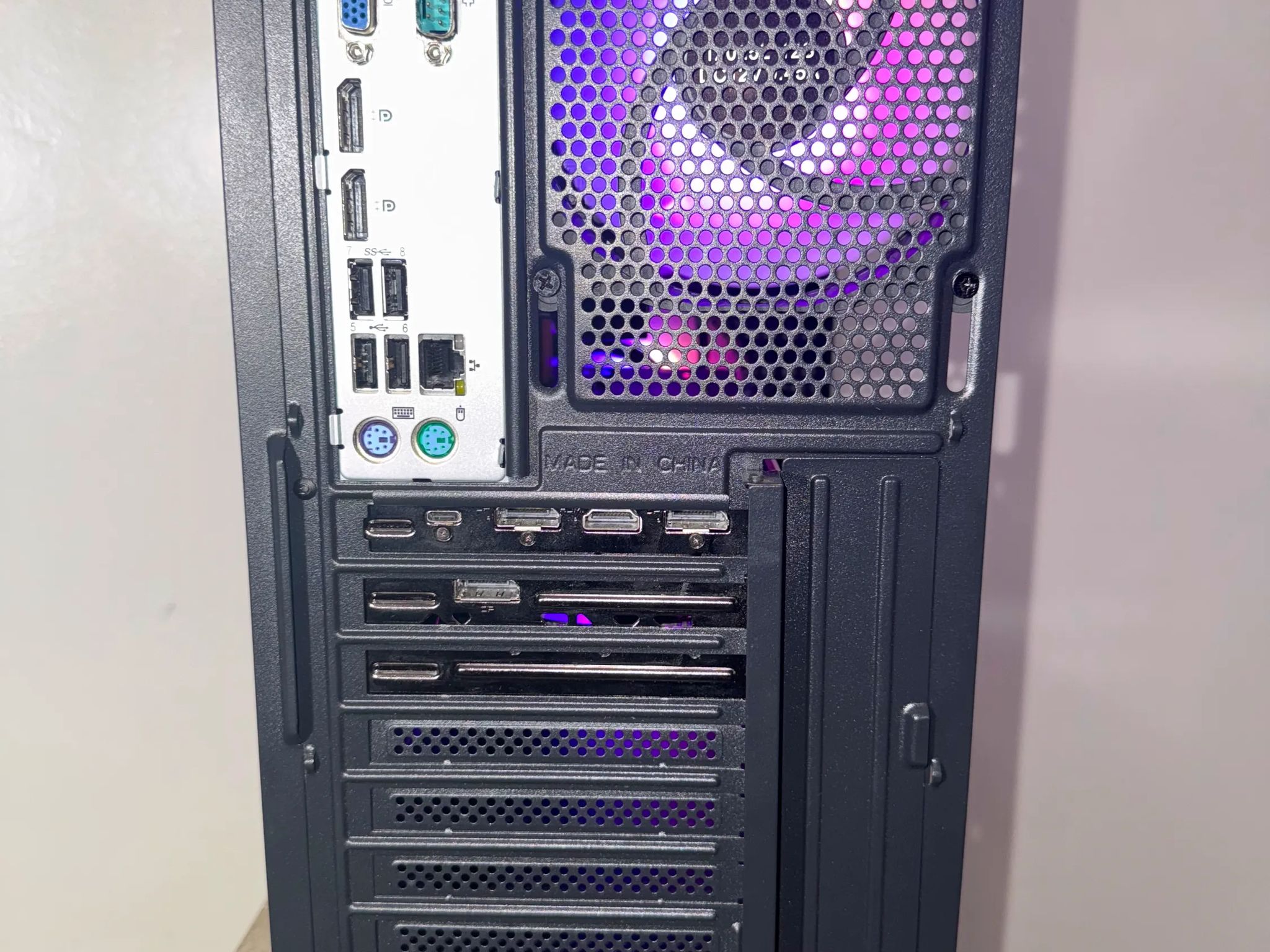 Ryzen 7 2700 | RTX 2070 Super | 16GB RAM | 1TB SSD