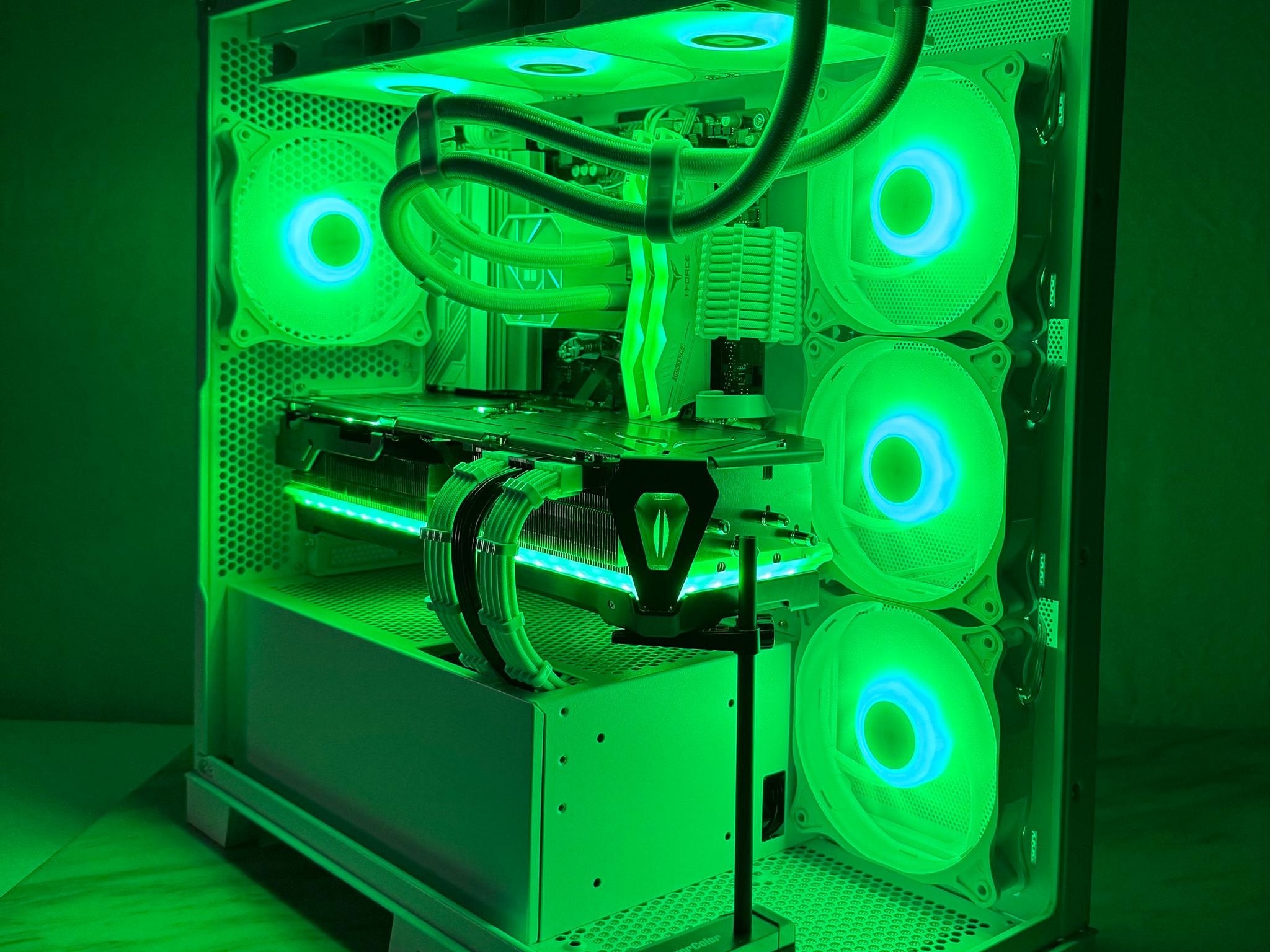 ⬜️⚫️Ultimate 4K/1440p Gaming workstation◻️Rx 7900 XTX◻️Ryzen 7 8700F ◻️W11 pro◻️32gb Ram◽️1Tb ⚫️⬜️