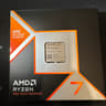 AMD RYZEN 7 9800X3D