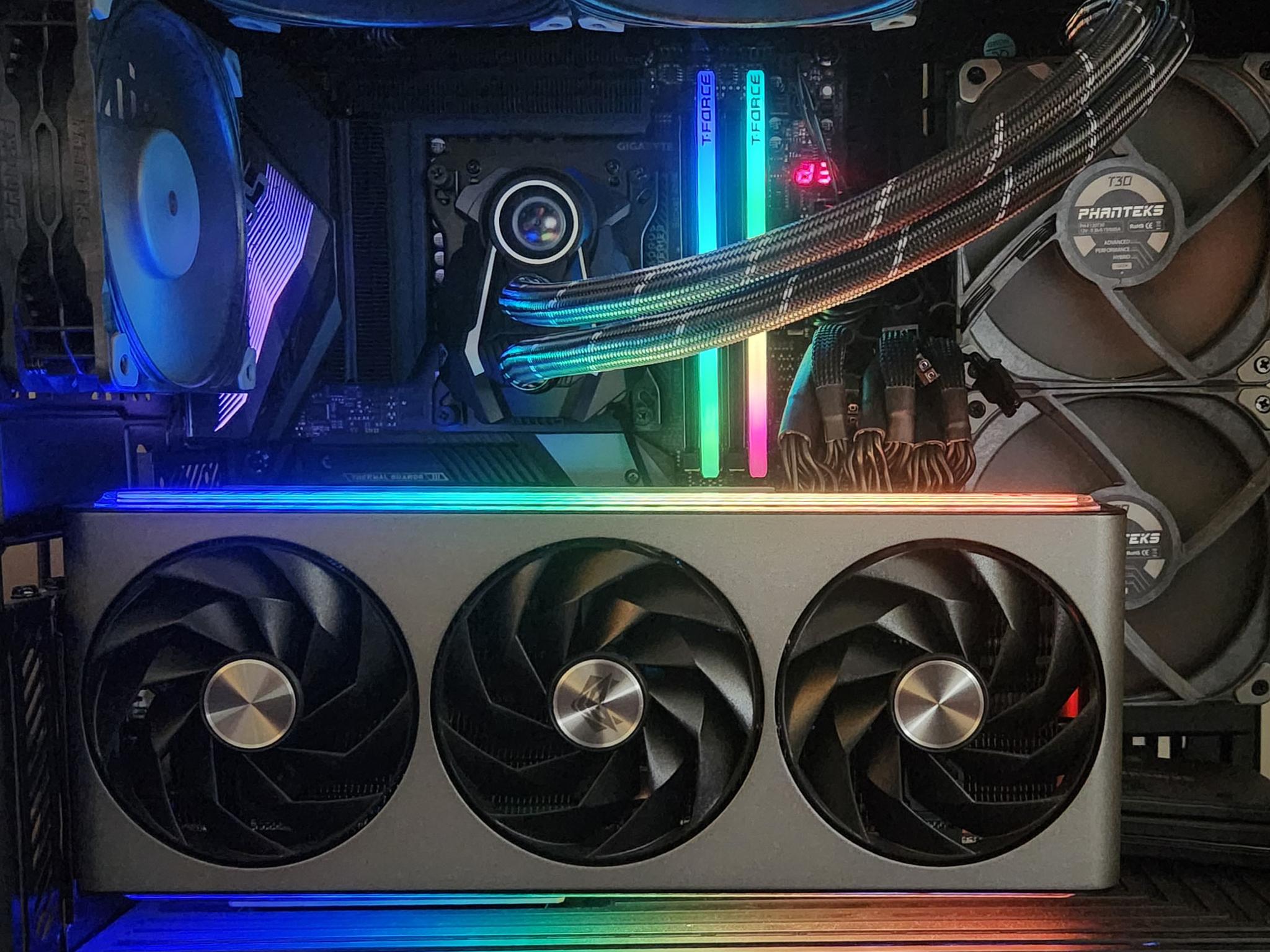 Sapphire RX 7900 XTX Nitro+ Vapor-X
