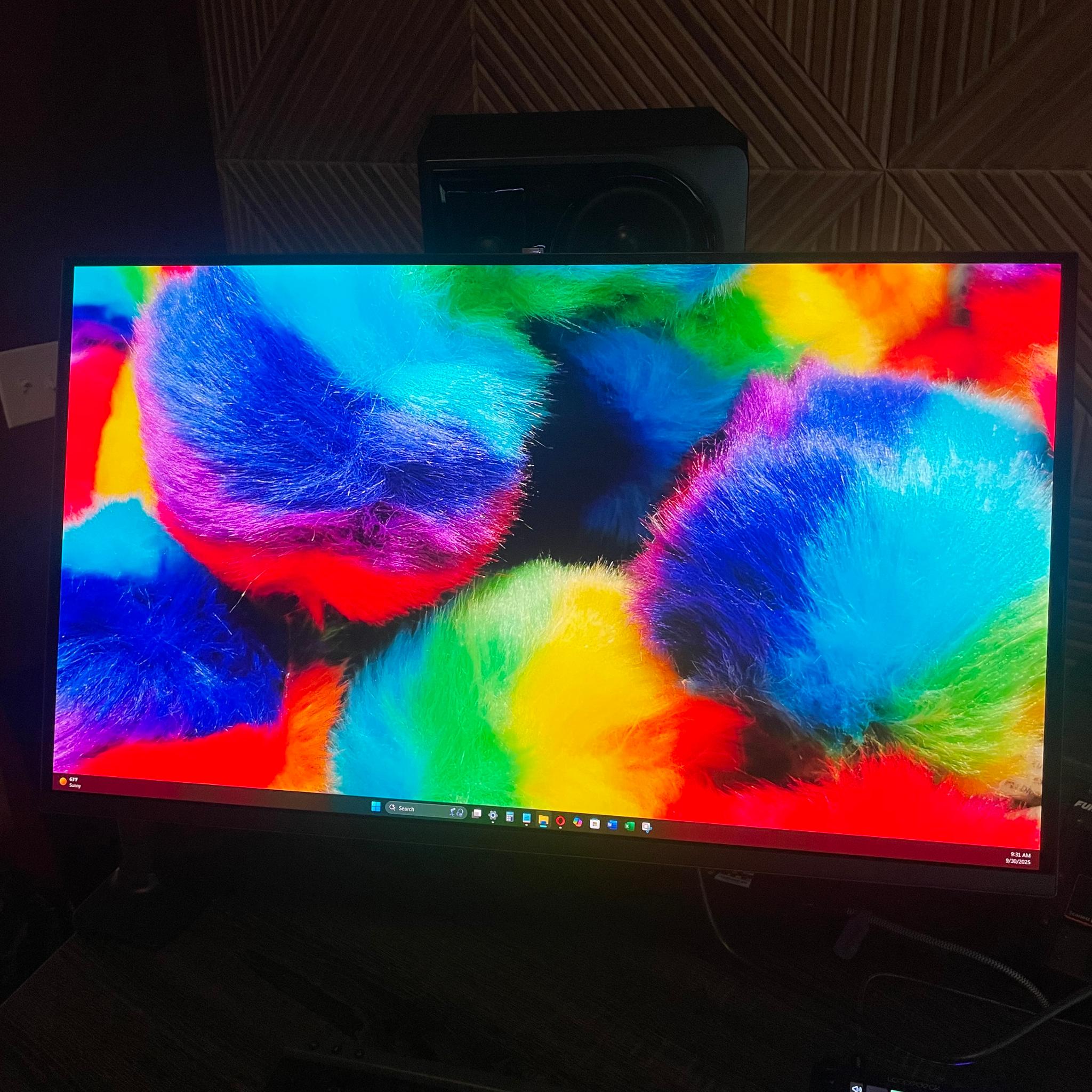 AORUS (FO32U2P) 32" QD-OLED 4K Gaming Monitor (240hz)