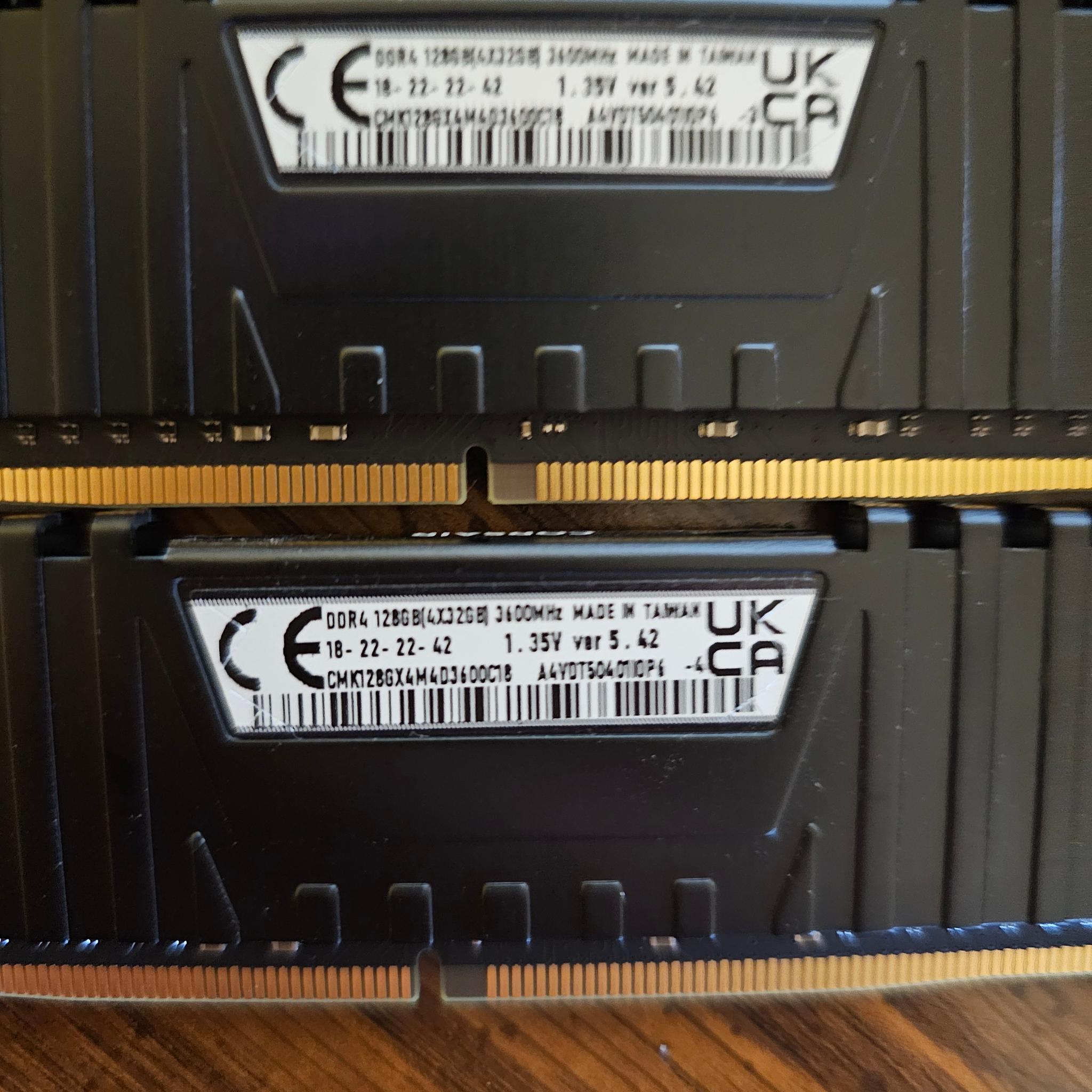 Corsair VENGEANCE LPX 128GB (4 x 32GB) DDR4 DRAM Up To 3600MHz C18 Memory Kit