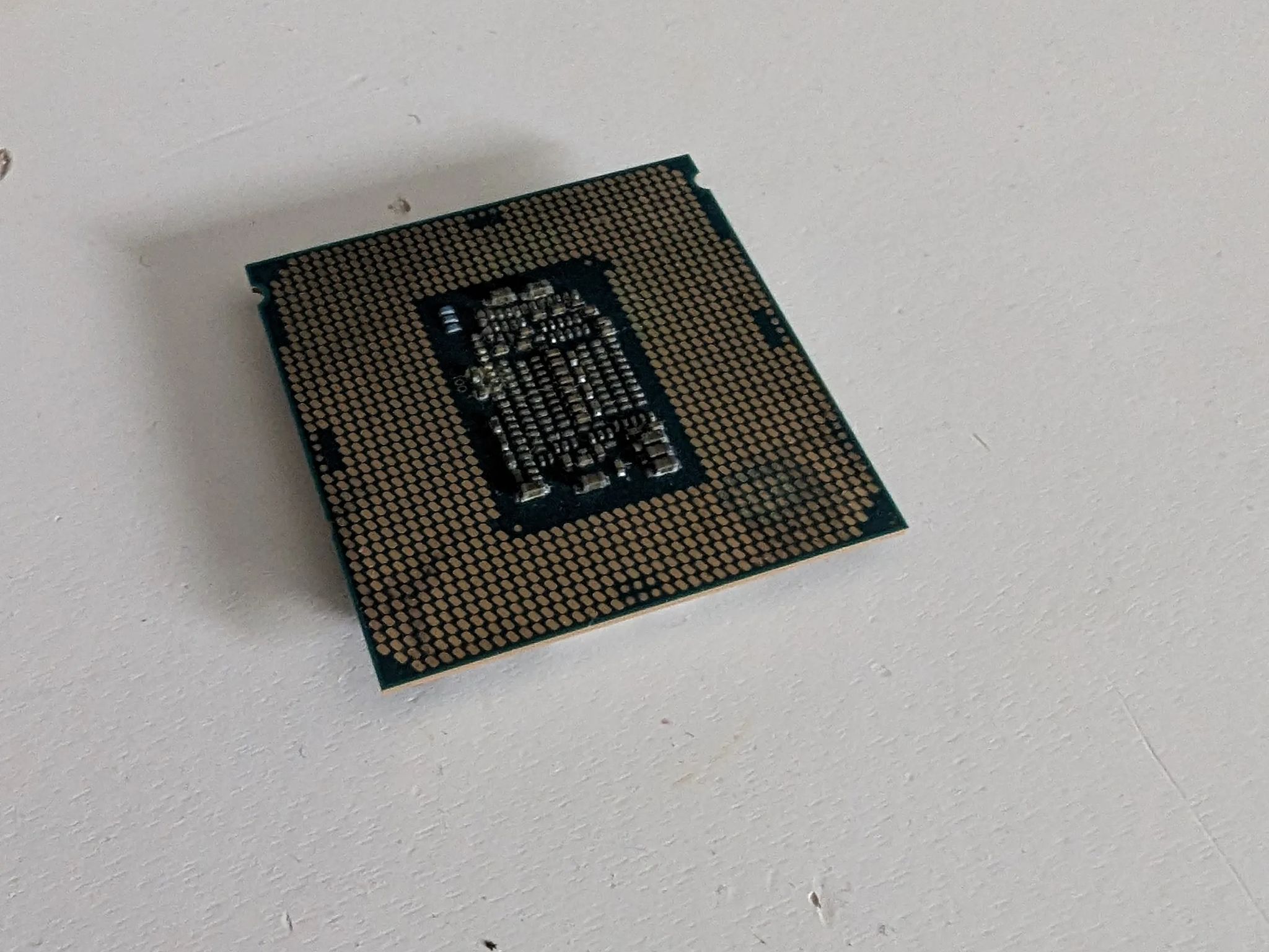 Intel Core Processor i7-7700 (4c 8t)