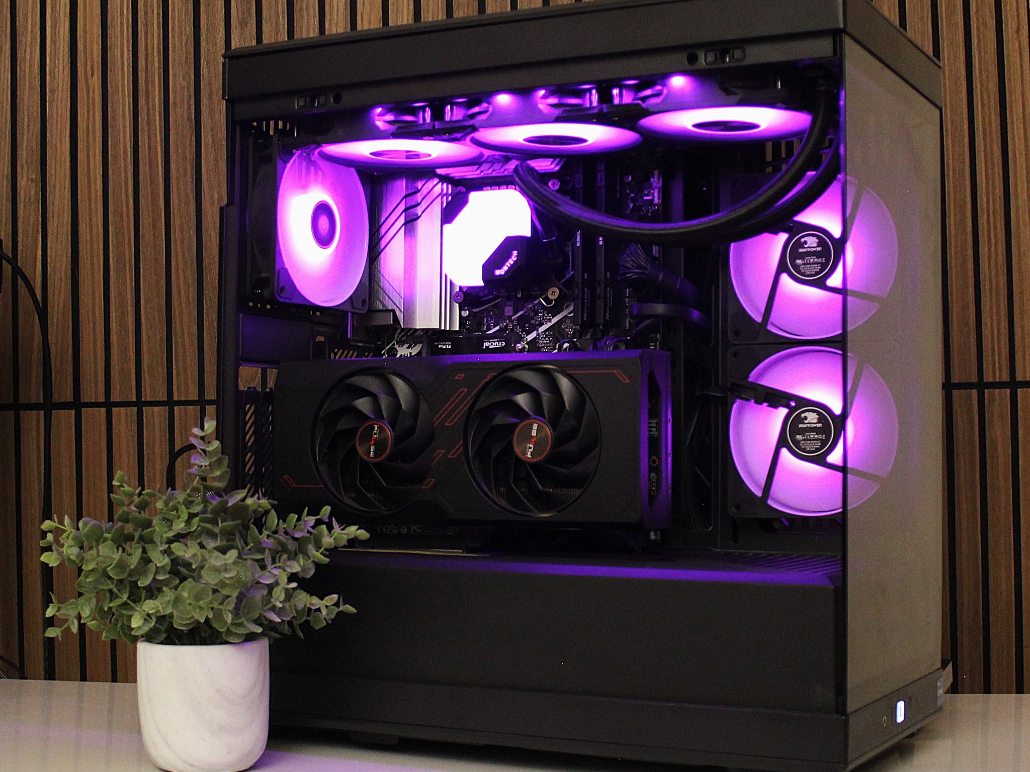 Gaming PC | I9 12900K | RX 7800XT 16GB | 1TB NVME | 32GB RAM | Z790 | Windows 11 | WIFI | HYTE