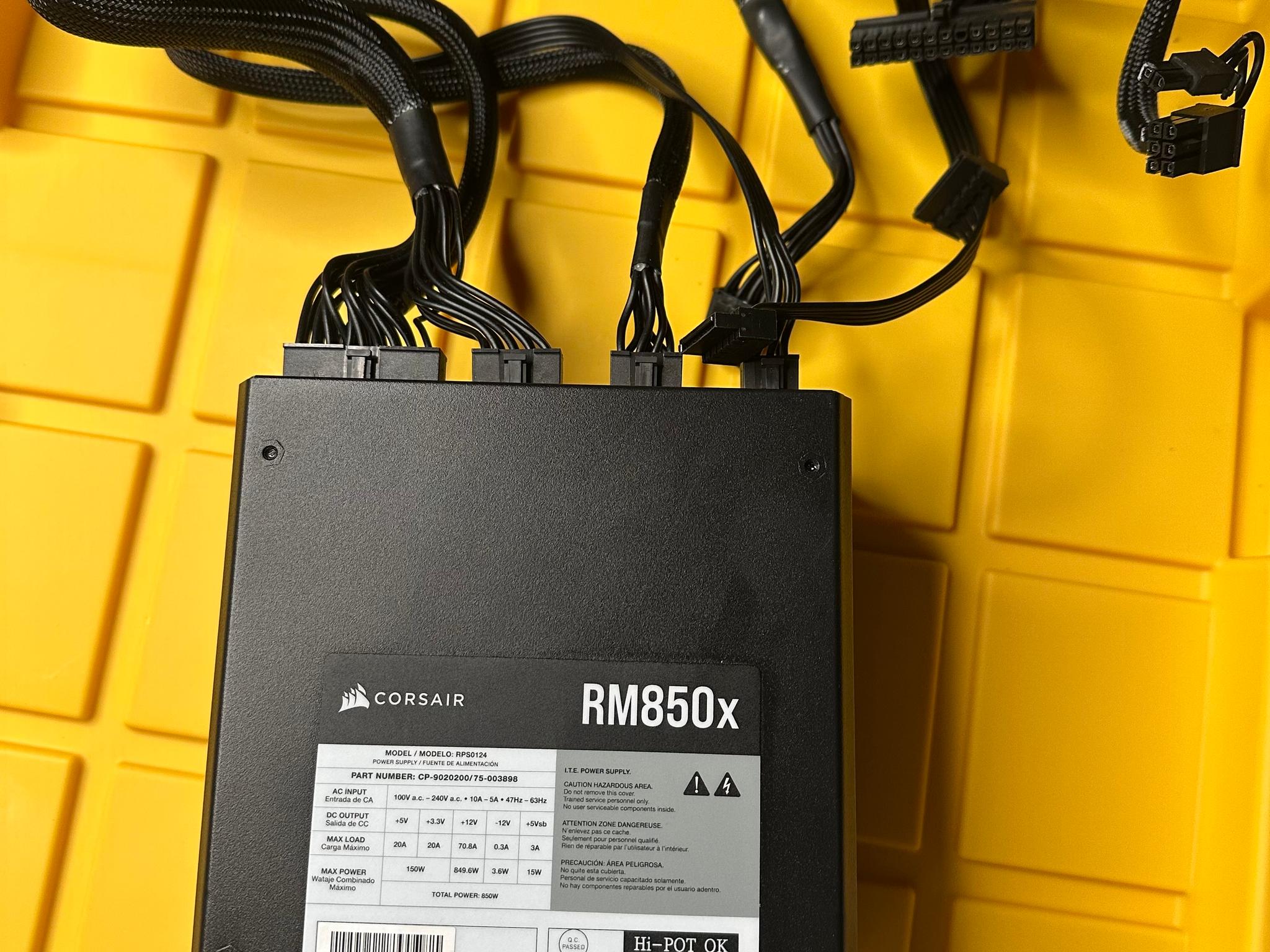 Corsair RM850x RPS0110 80 Plus Gold 850W Fully Modular Power Supply