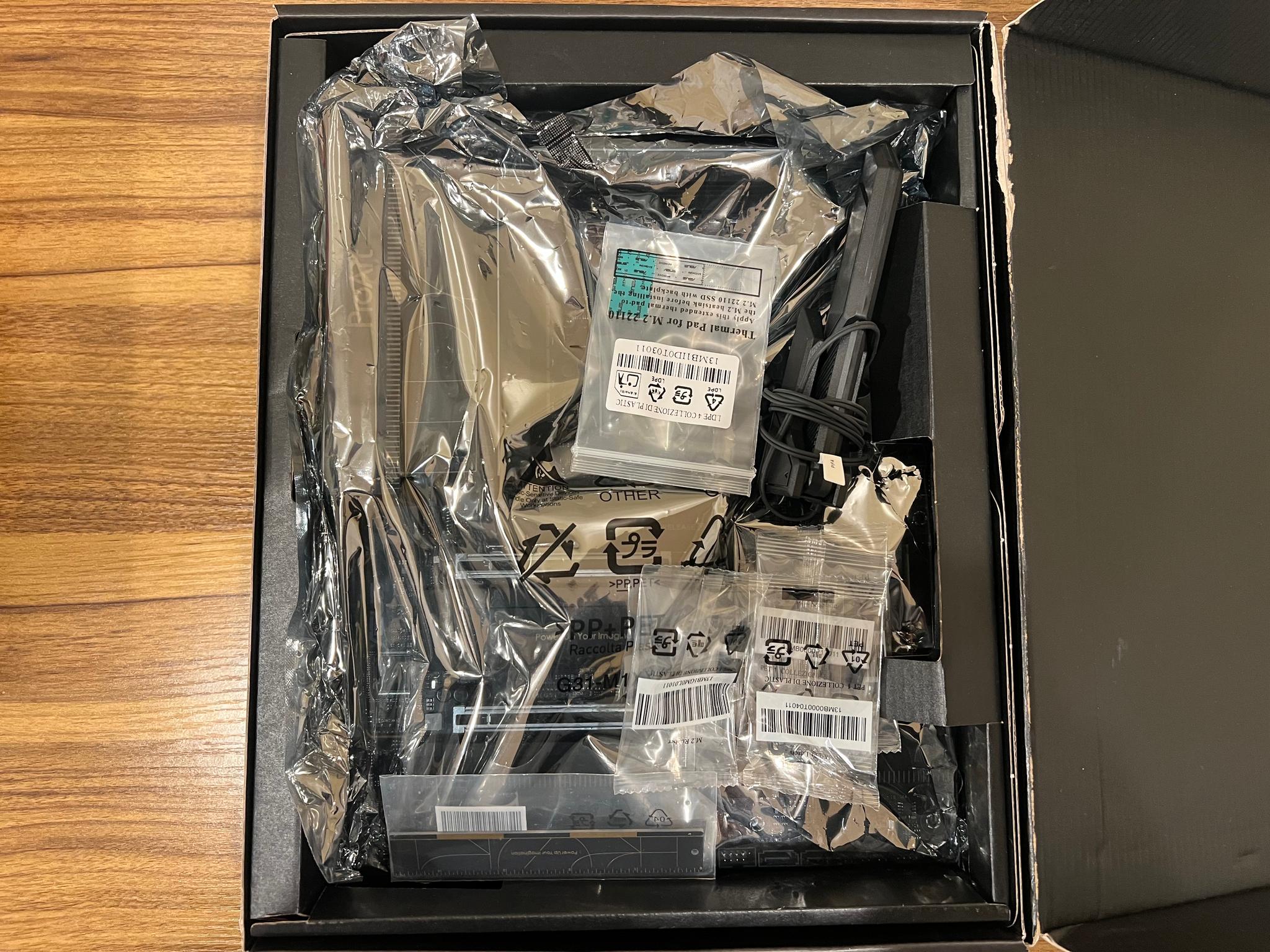 ASUS ProArt X870E-CREATOR WiFi AMD AM5 X870E ATX Motherboard PCIe 5.0 x16