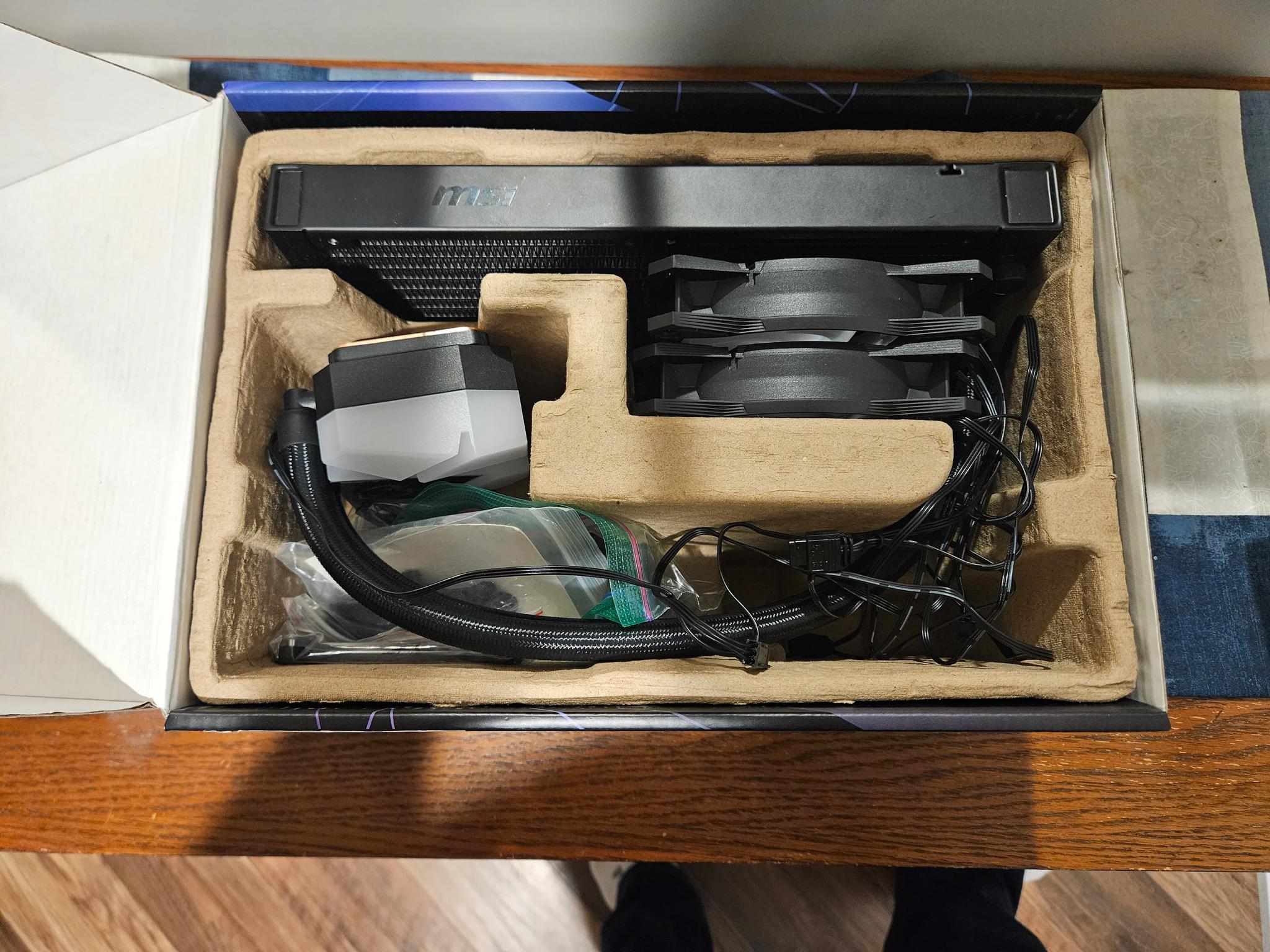 MSI MAG Coreliquid C240 AIO Cooler
