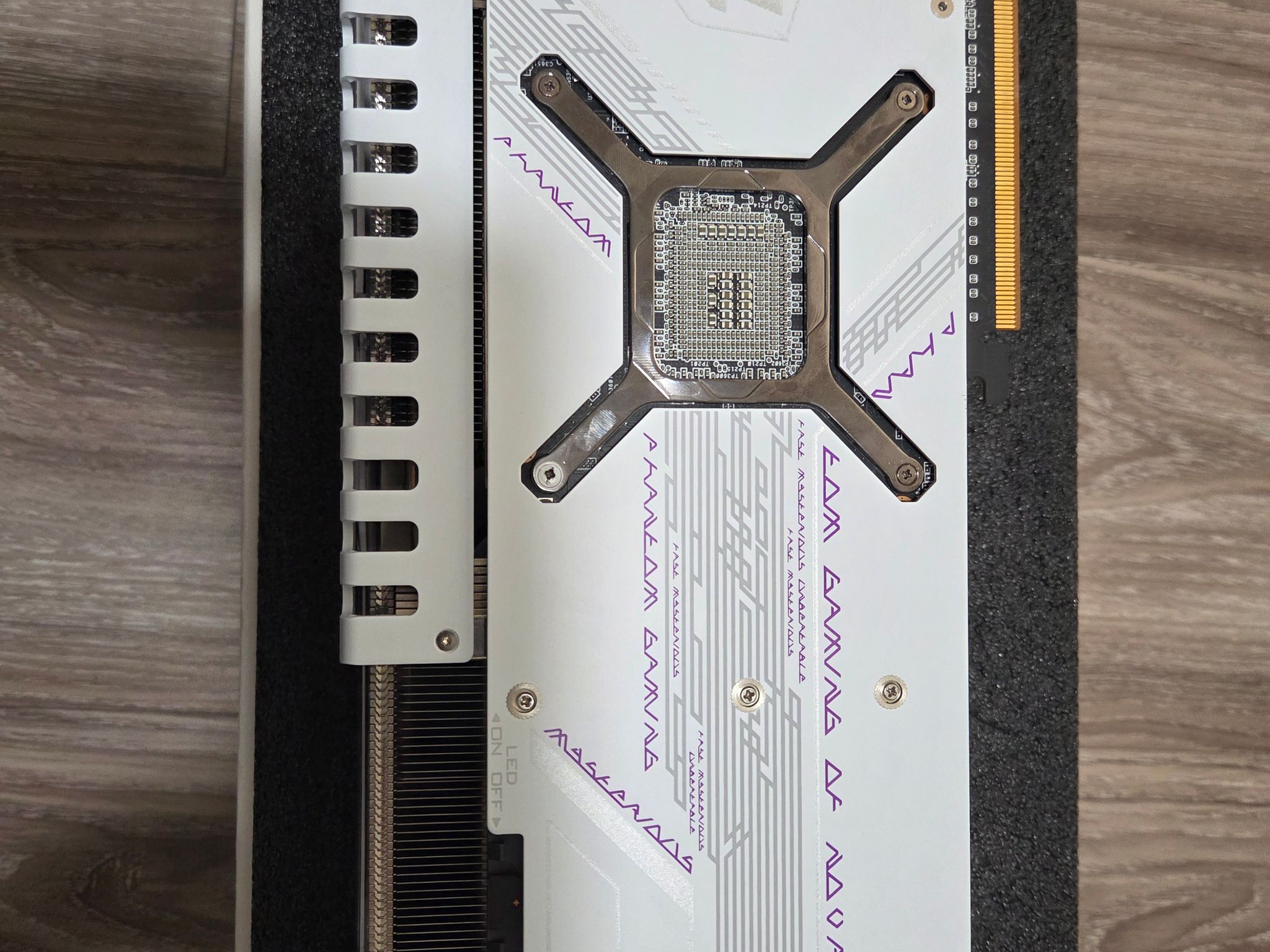 ASRock Phantom Gaming OC White Radeon RX 7900 XT