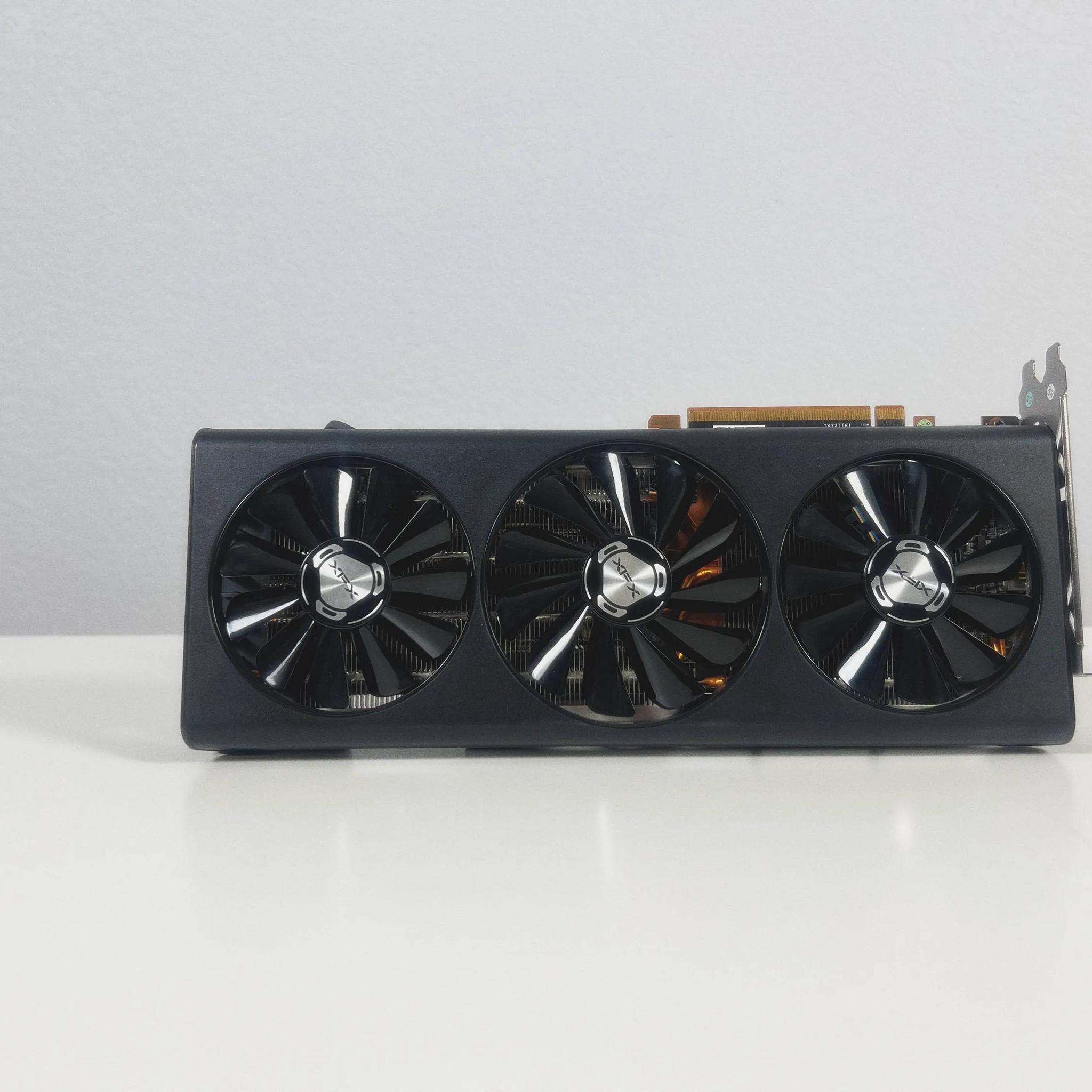 AMD RX 6700XT 12GB [SPEEDSTER MERC319]