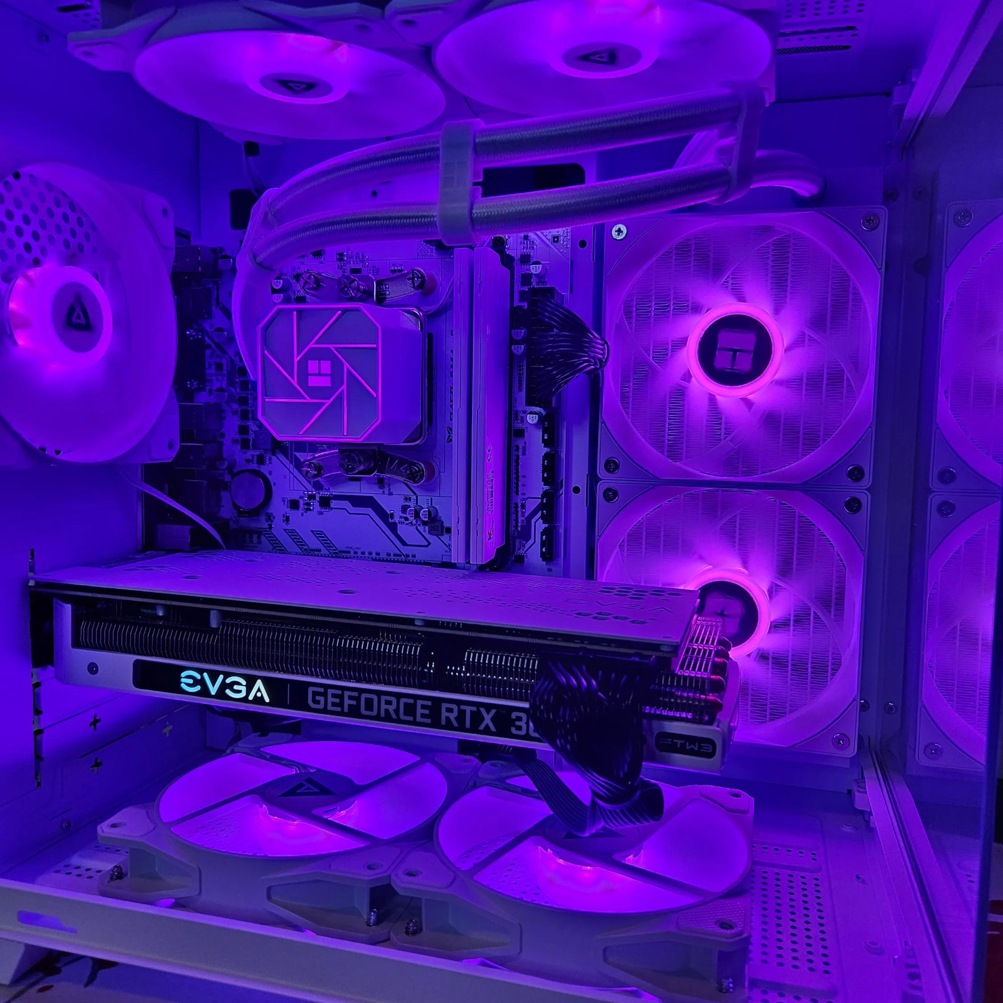 Liquid cooled Arctic Rig Ryzen 5 / 32GB DDR4 / 1TB SSD / RTX 3060 ti