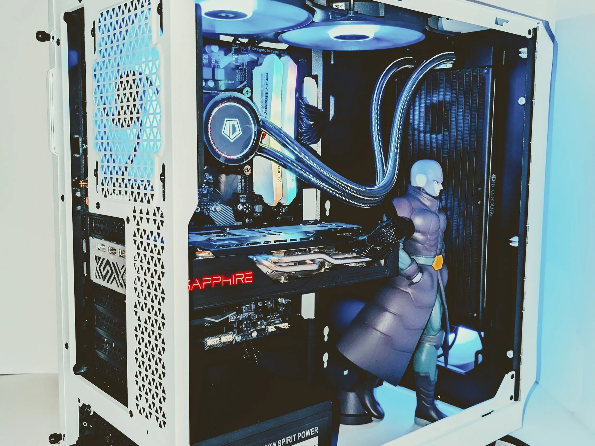 伝説の暗殺者 🔥|Intel 10th Gen| RX5700XT 8GB| 16GB DDR4 RAM| 1TB NVMe M.2 SSD| Windows 11 Home