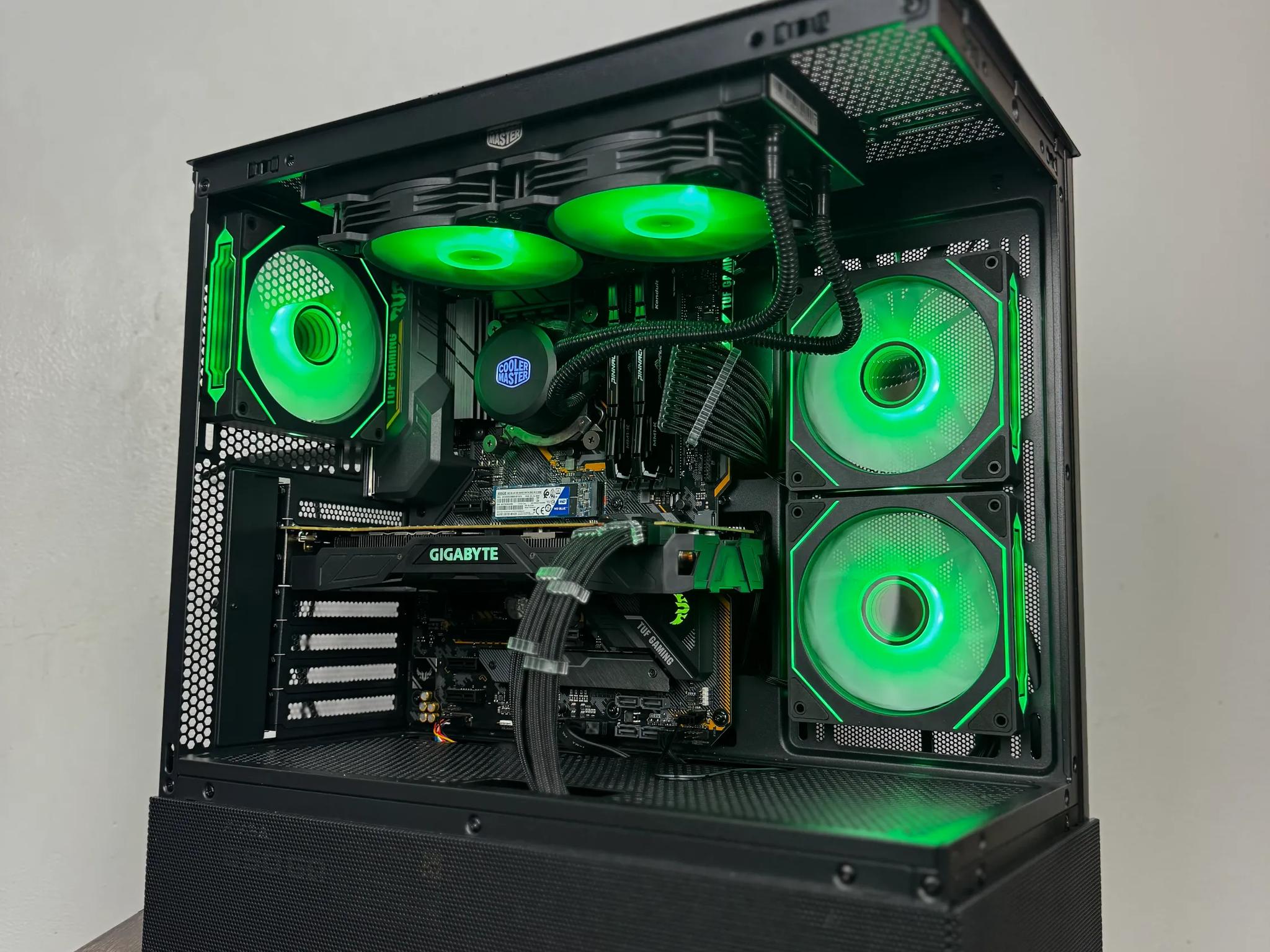 💸Value!💸 Budget Gaming PC (i7 9700k + GTX 1080 TI + 16gb Ram)