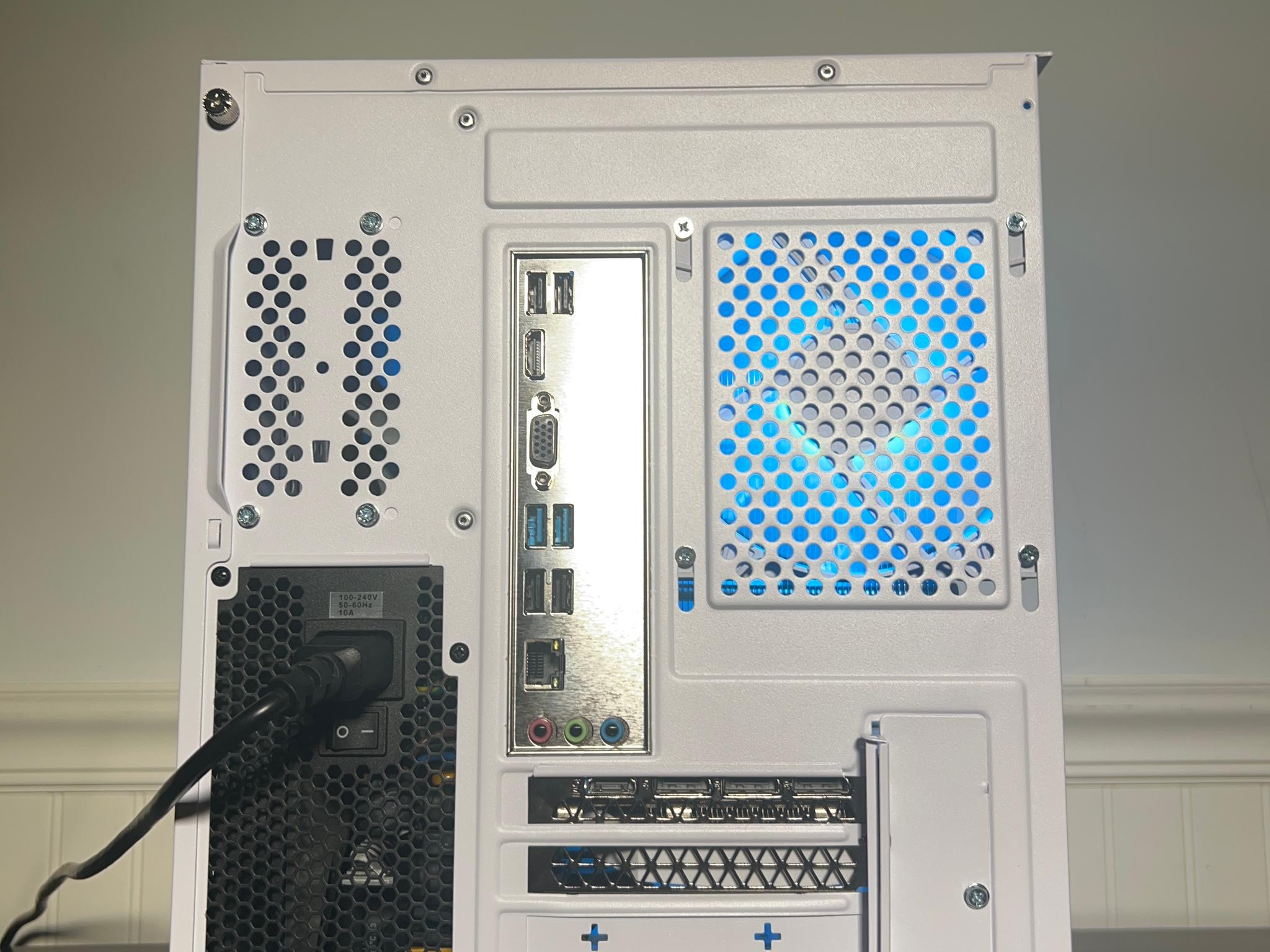 ⚪️Whiteout Midrange RTX Gaming PC | Rtx 3060 12gb | Ryzen 5 3600 | 32gb Ram | WiFi | Windows 11 Pro