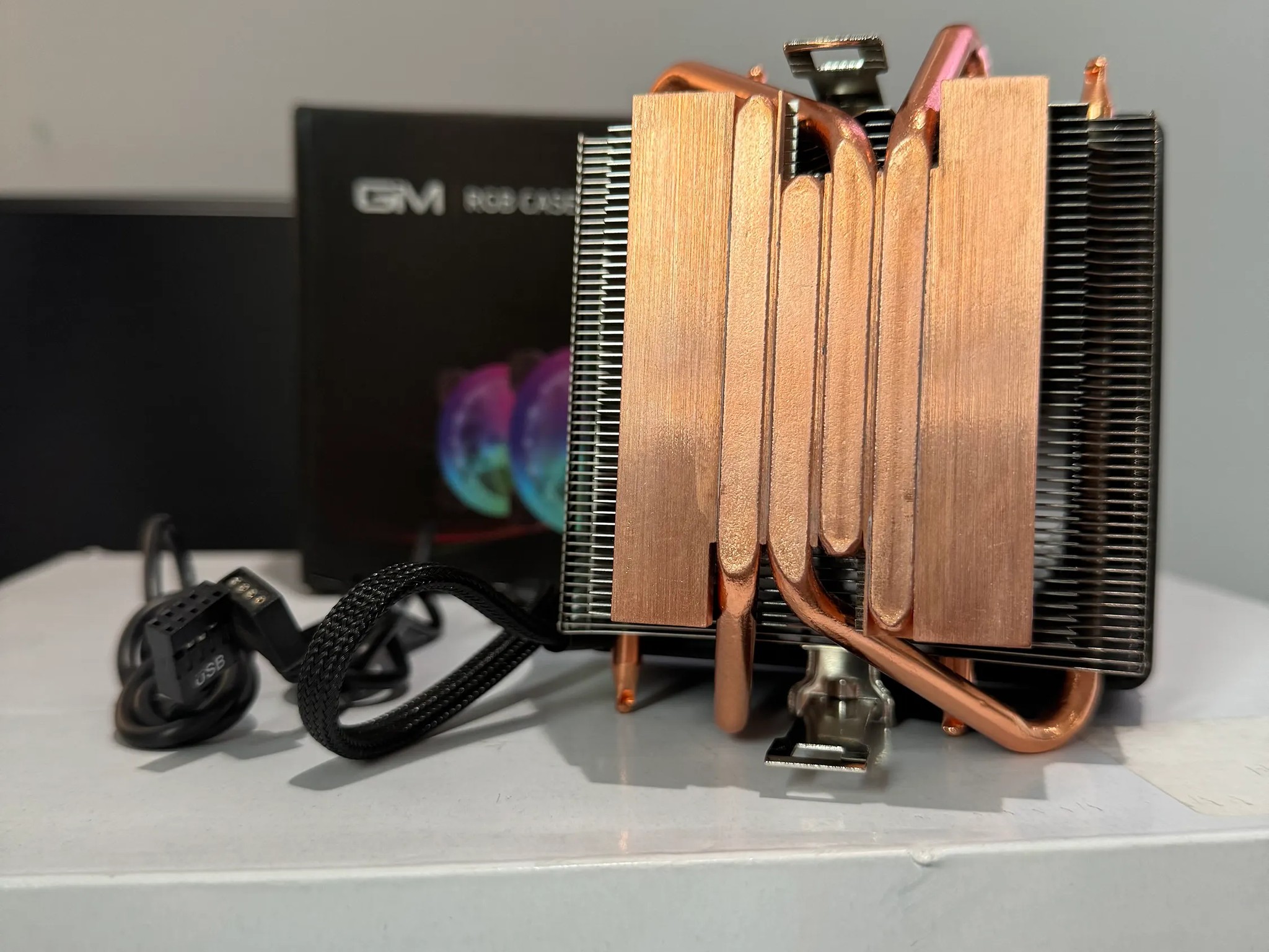 AMD Wraith Prism RGB | Stock Air Cooler