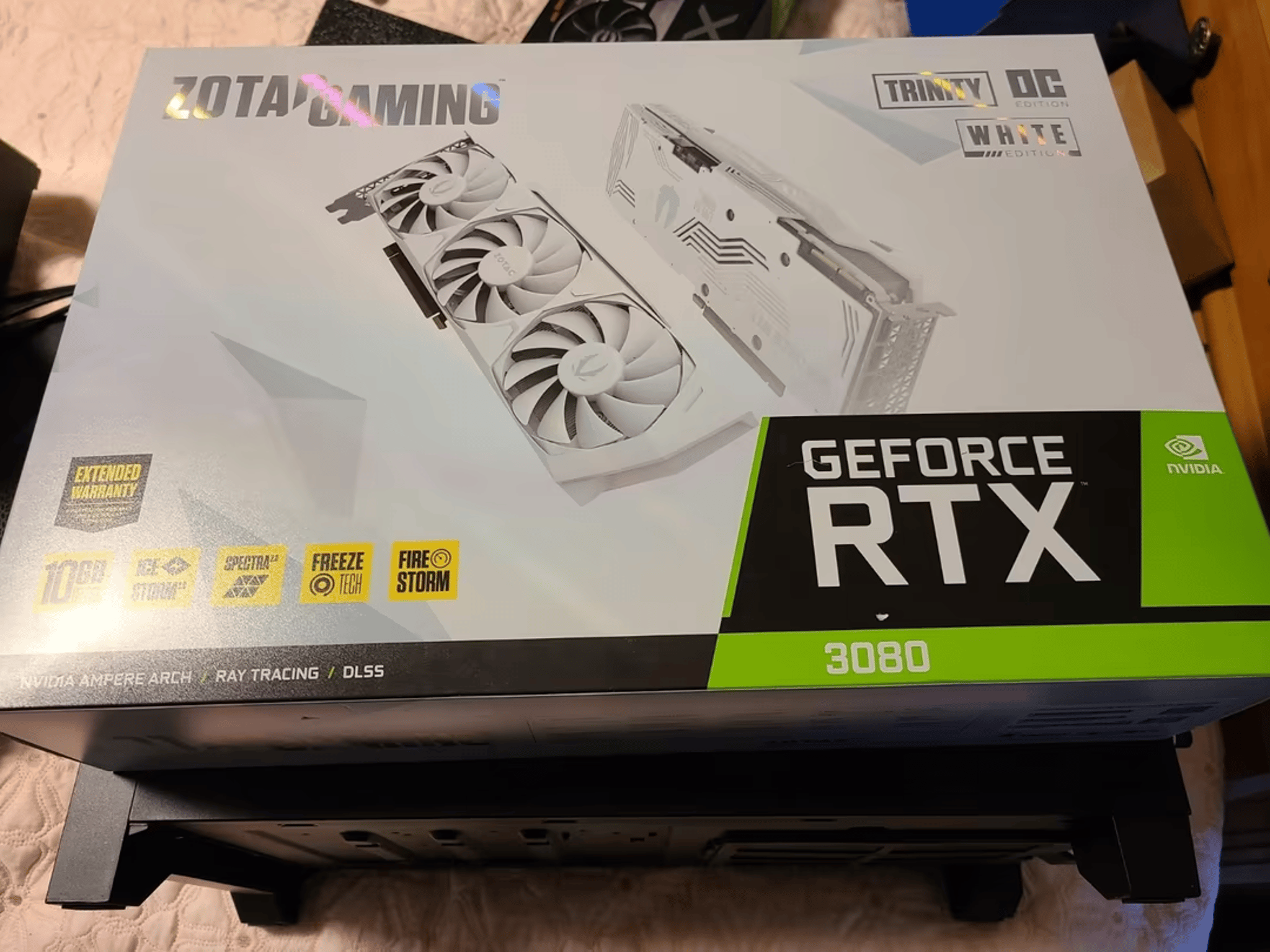 ZOTAC GAMING GeForce RTX 3080 Trinity OC White Edition LHR